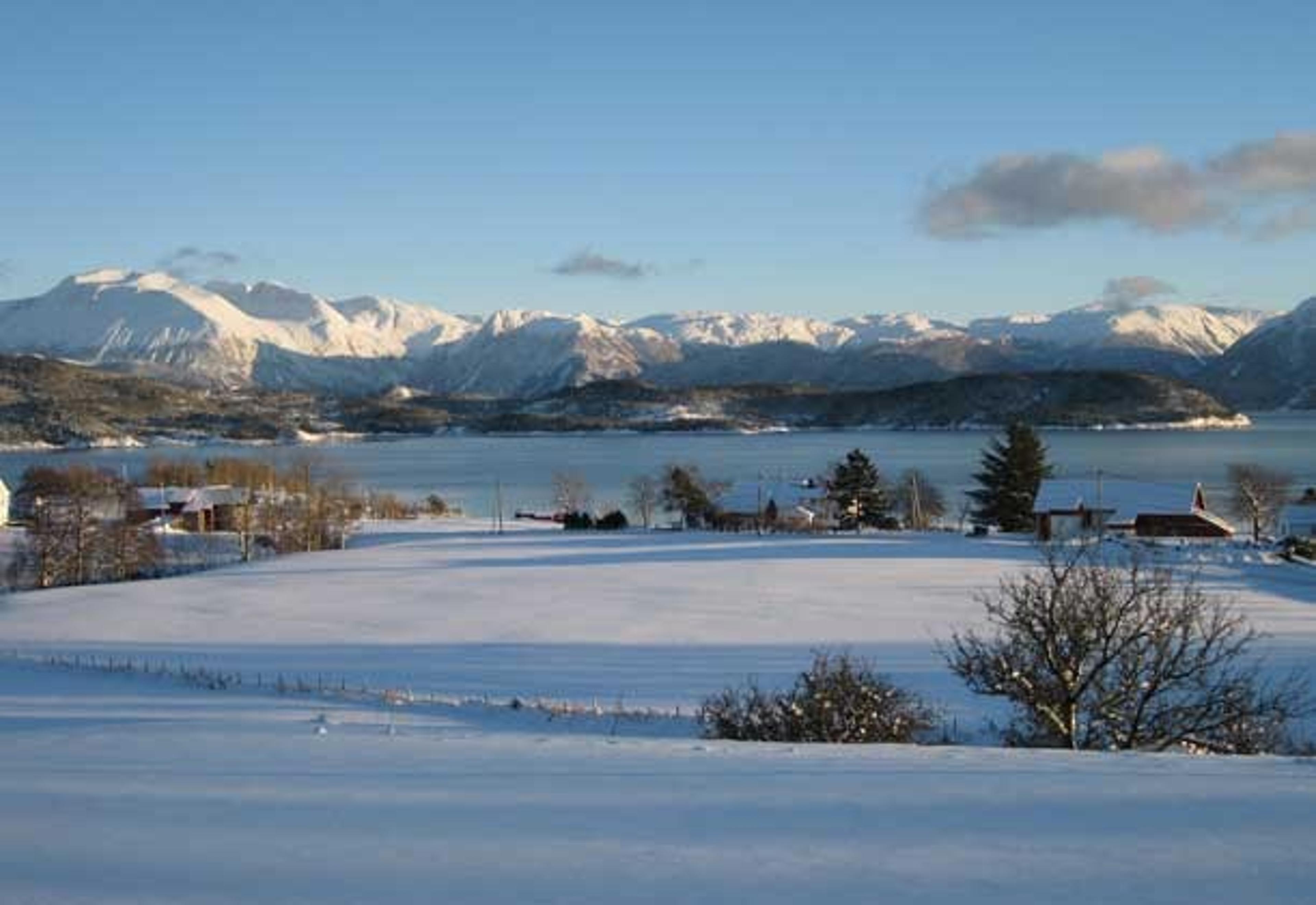 Nicoll House and Presthus Farm