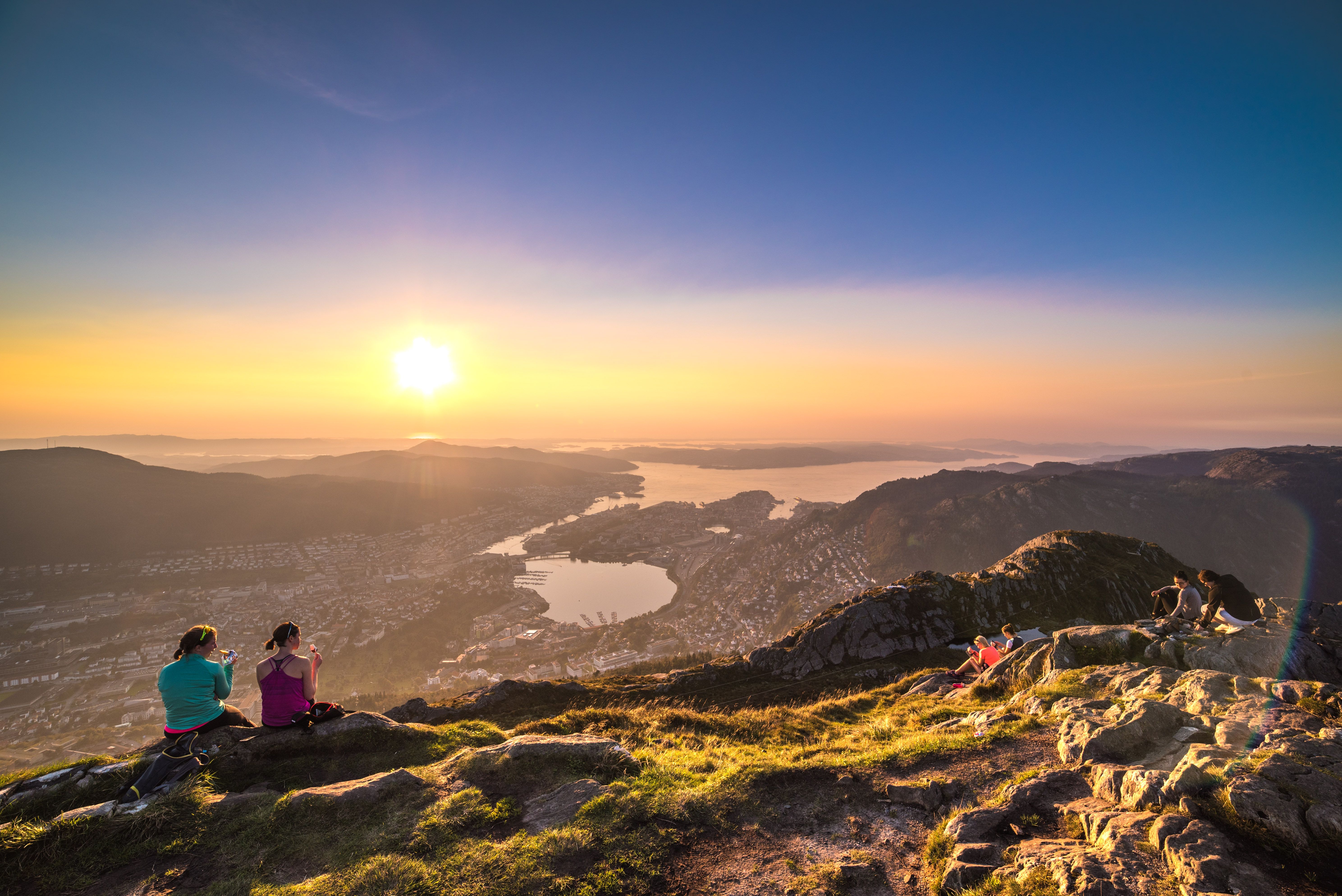 Solnedgang om sommeren fra Ulriken