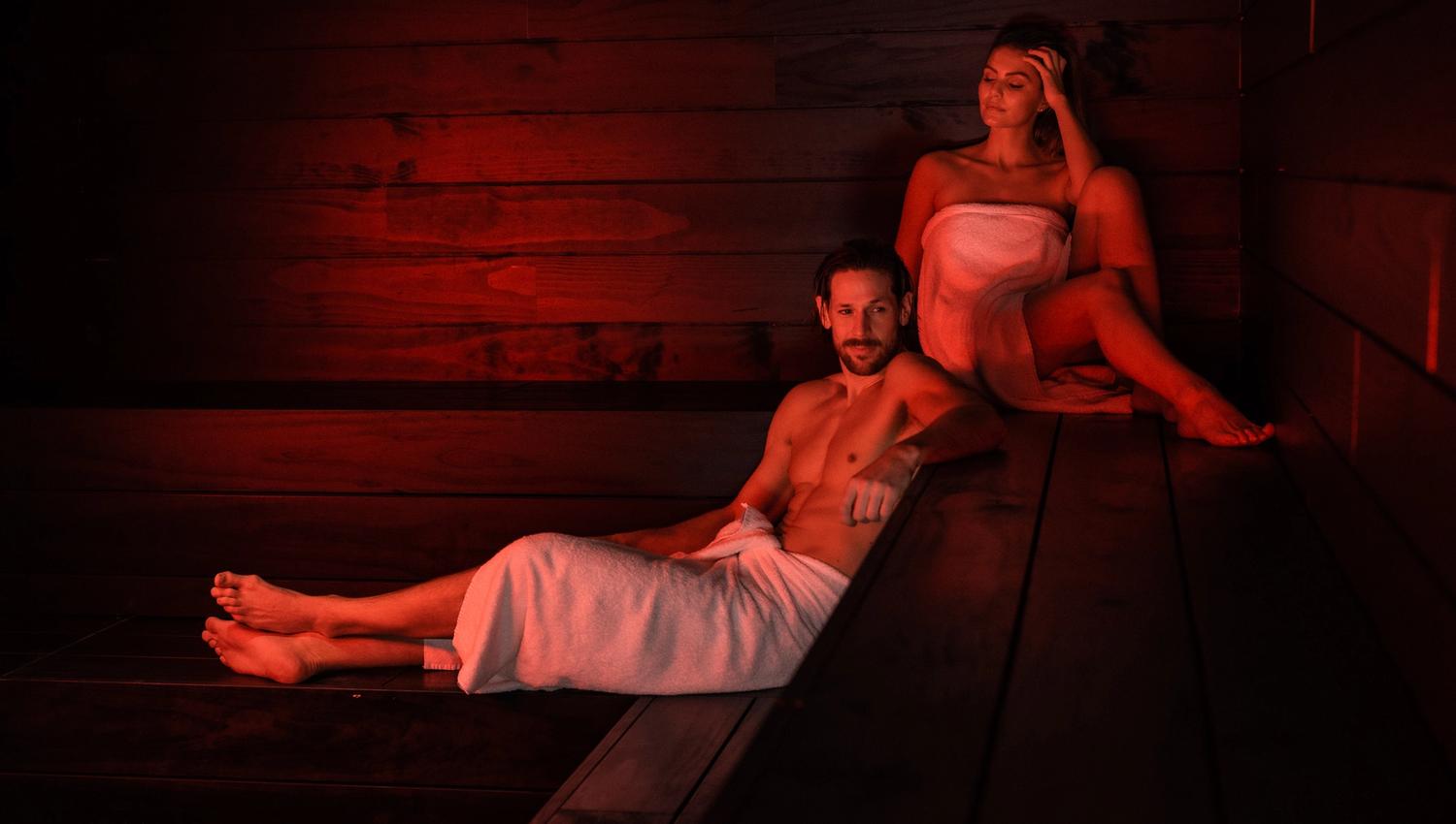 Aufguss spa couple on the benches