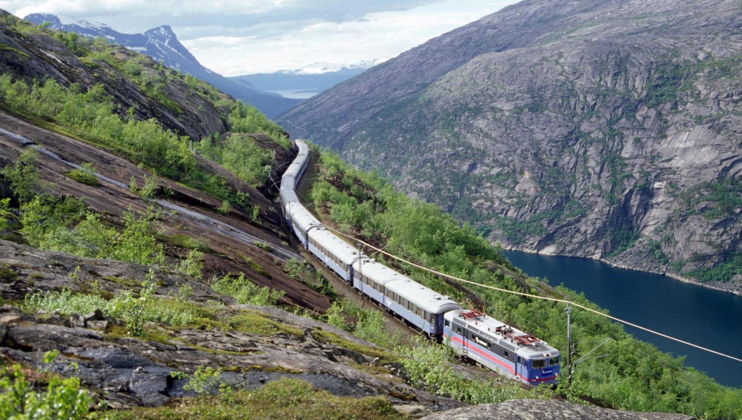 Train in Rombaksbotn