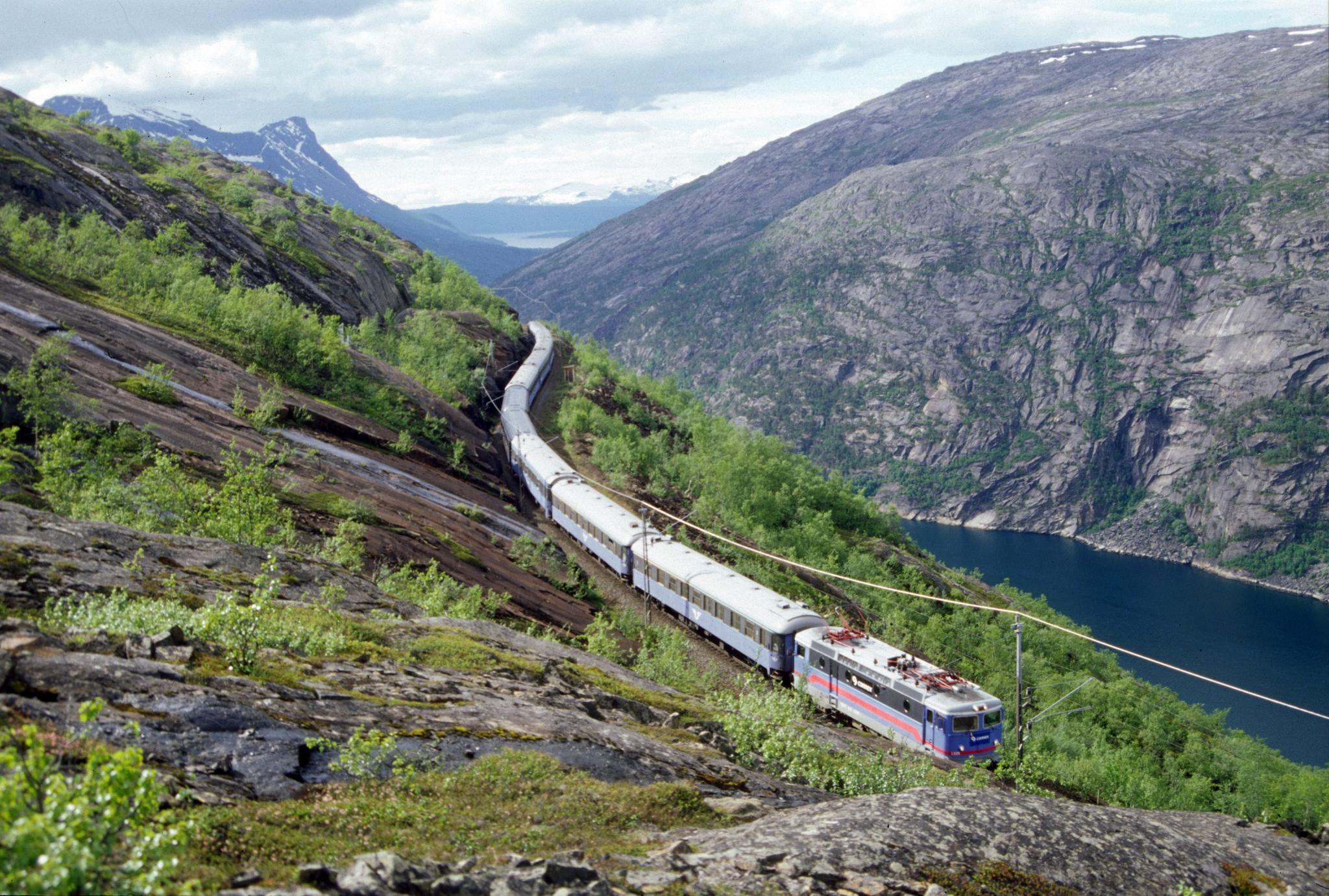 Train in Rombaksbotn