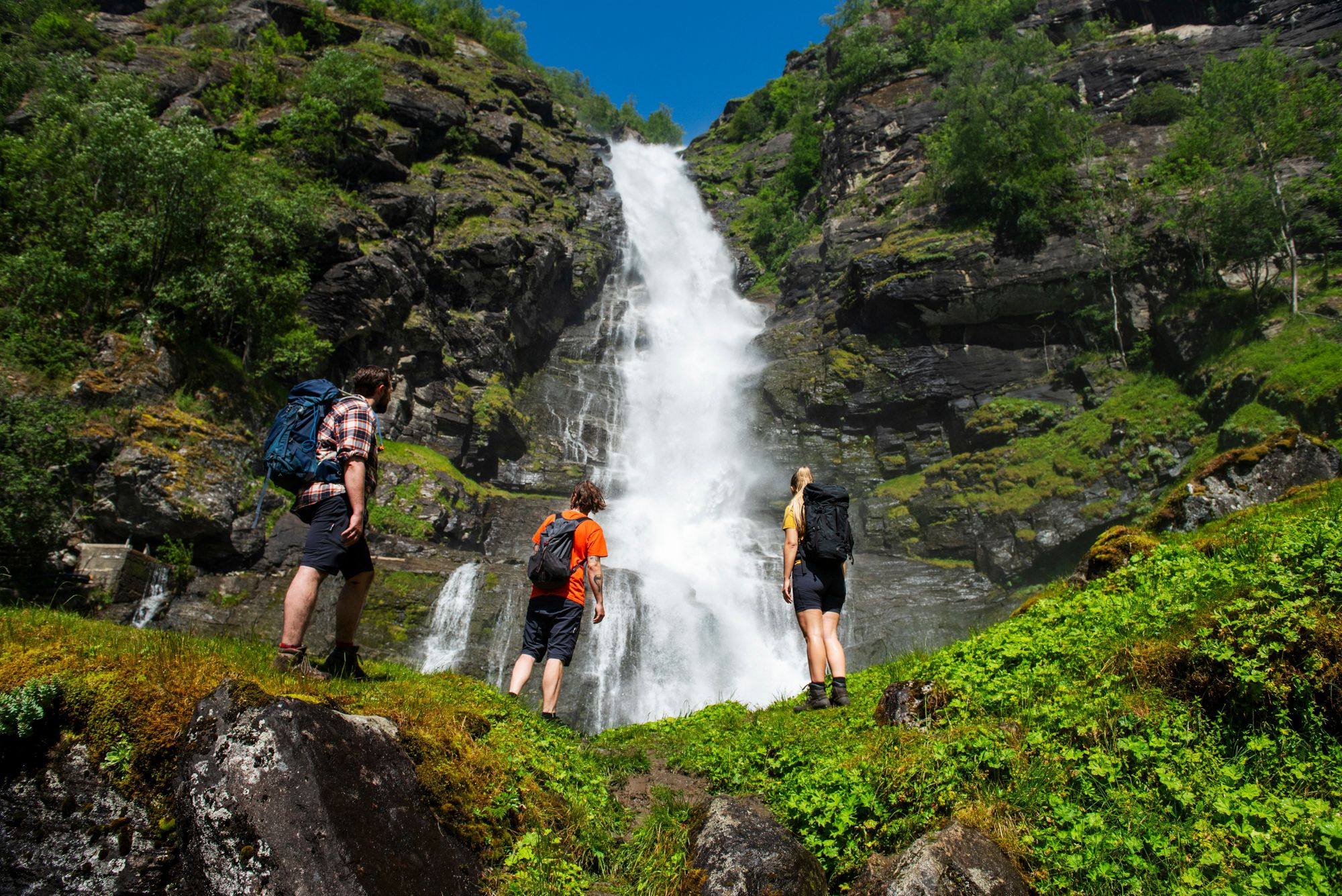 Vandretur til fossefall & Stegastein Utsiktspunkt
