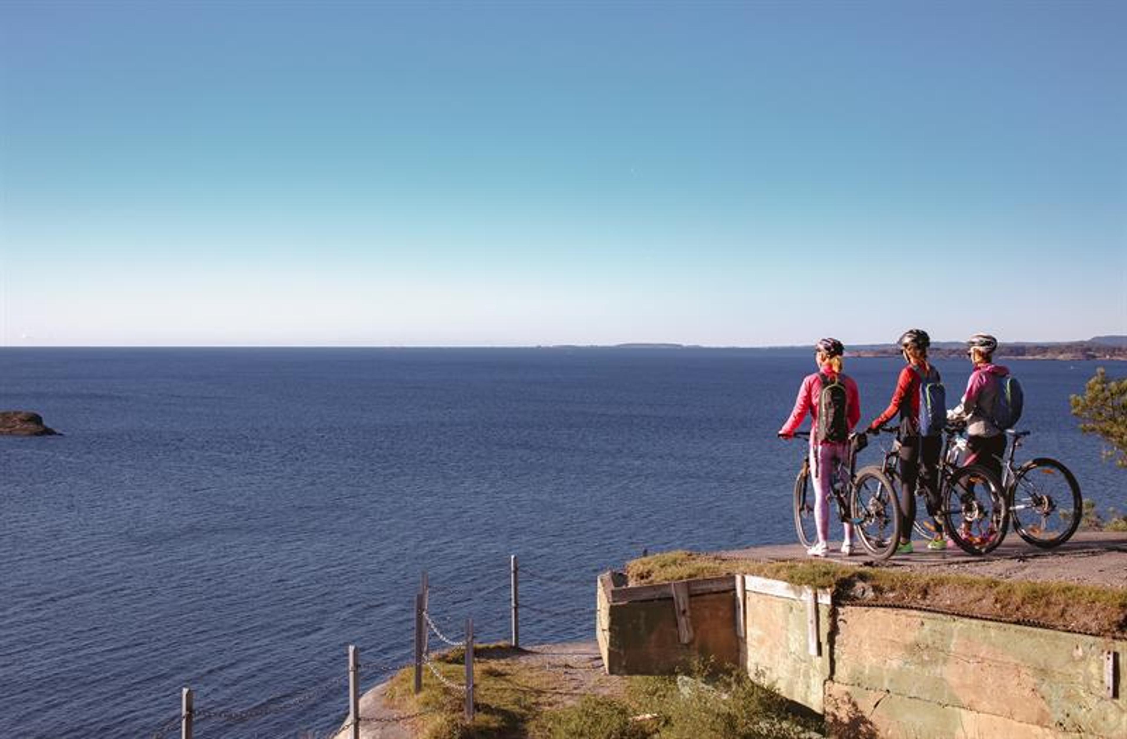 Skjærgårdsruta, sykkeltur til Kragerø fra Langesund, med avstikker til Tangen Fort
