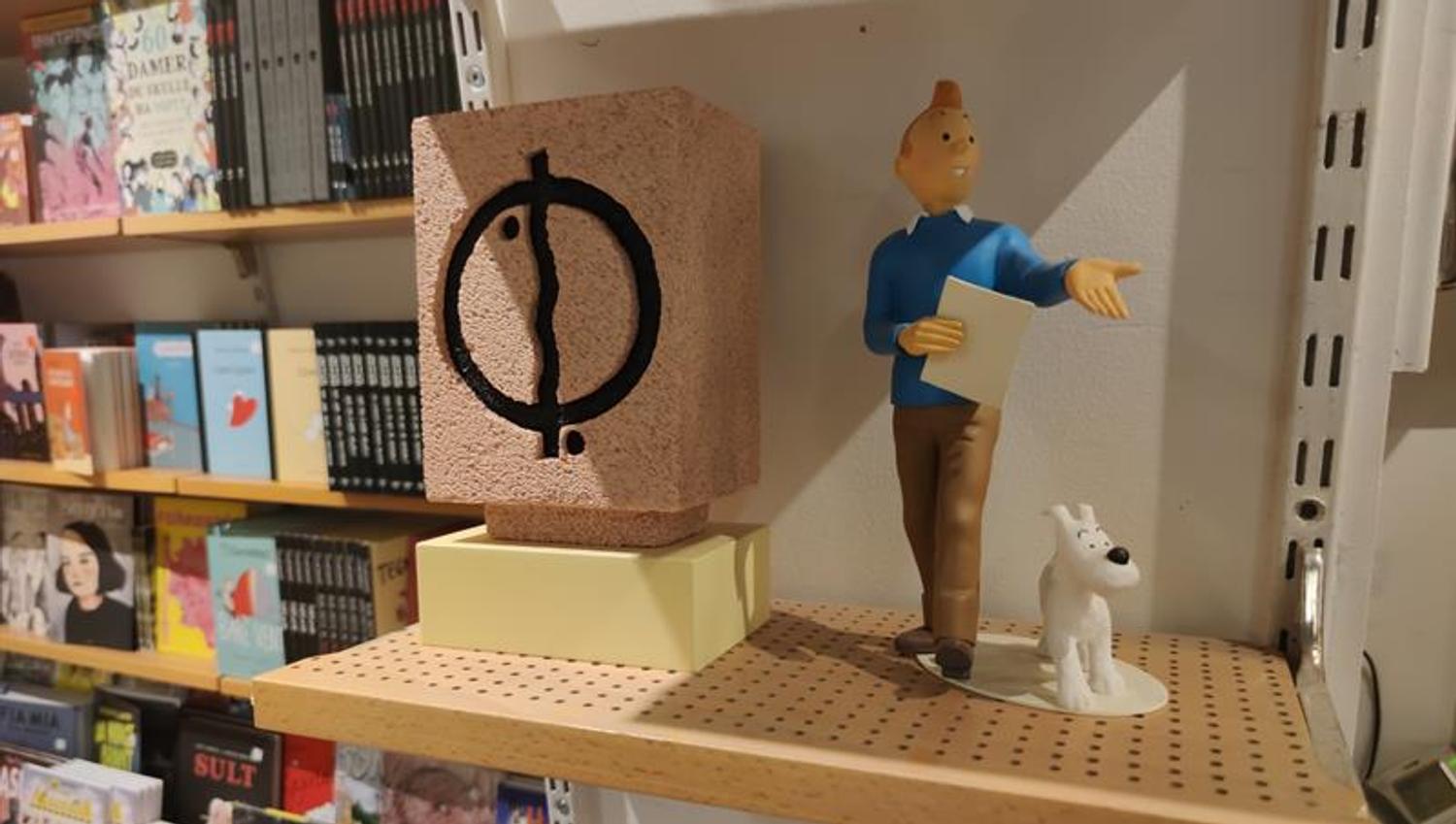 Detail of Tintin figurine.