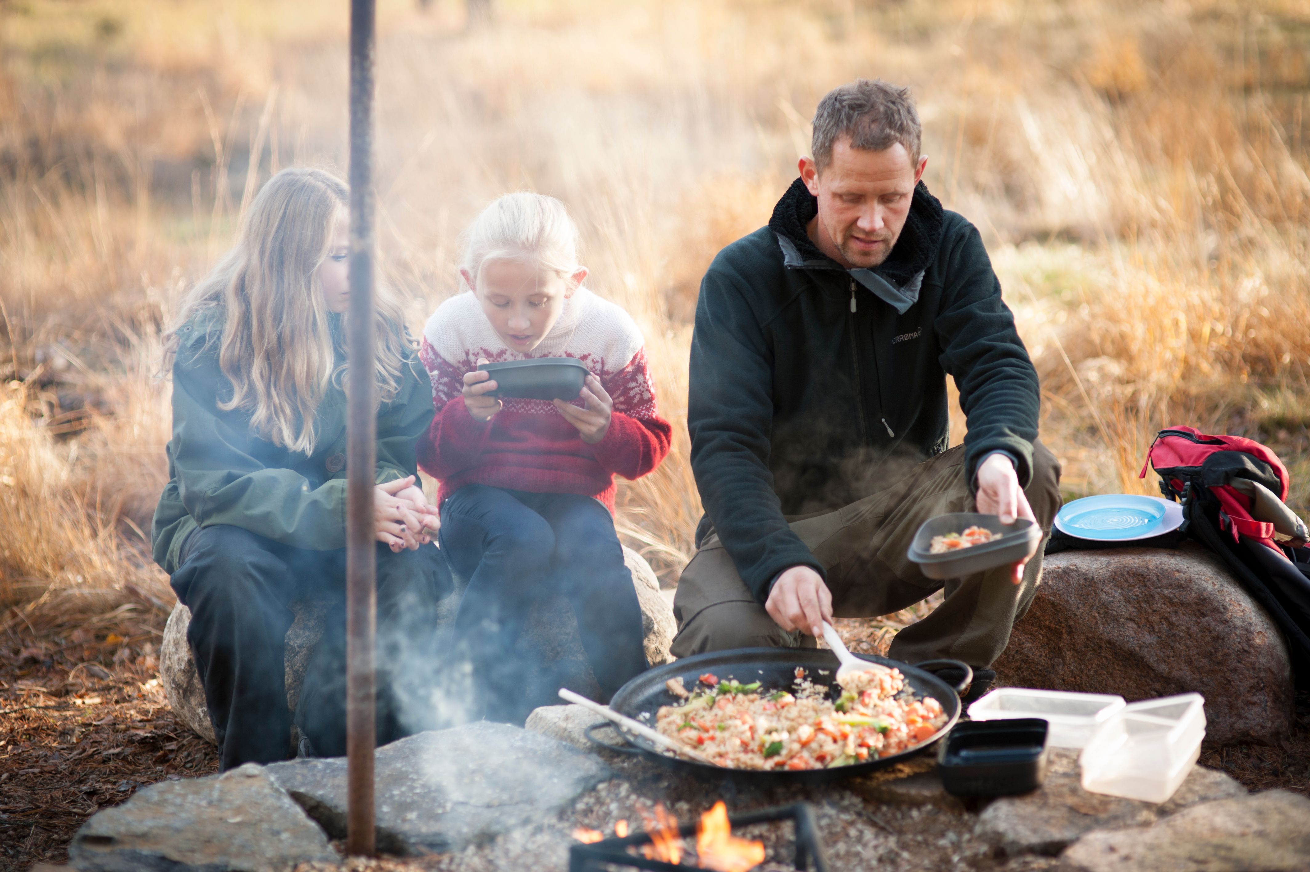 Trehyttene utendørs middag