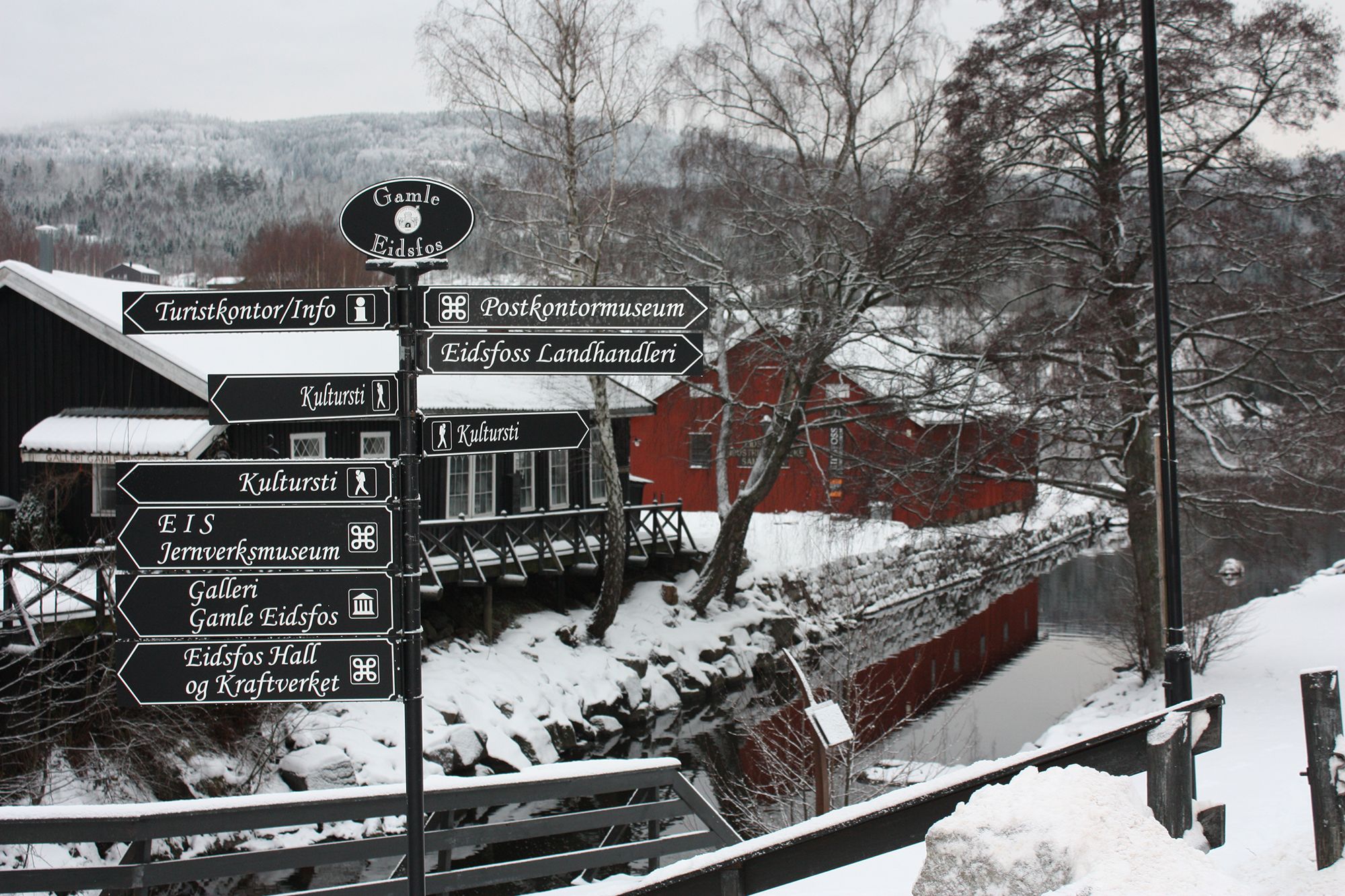 Sign in snow motif