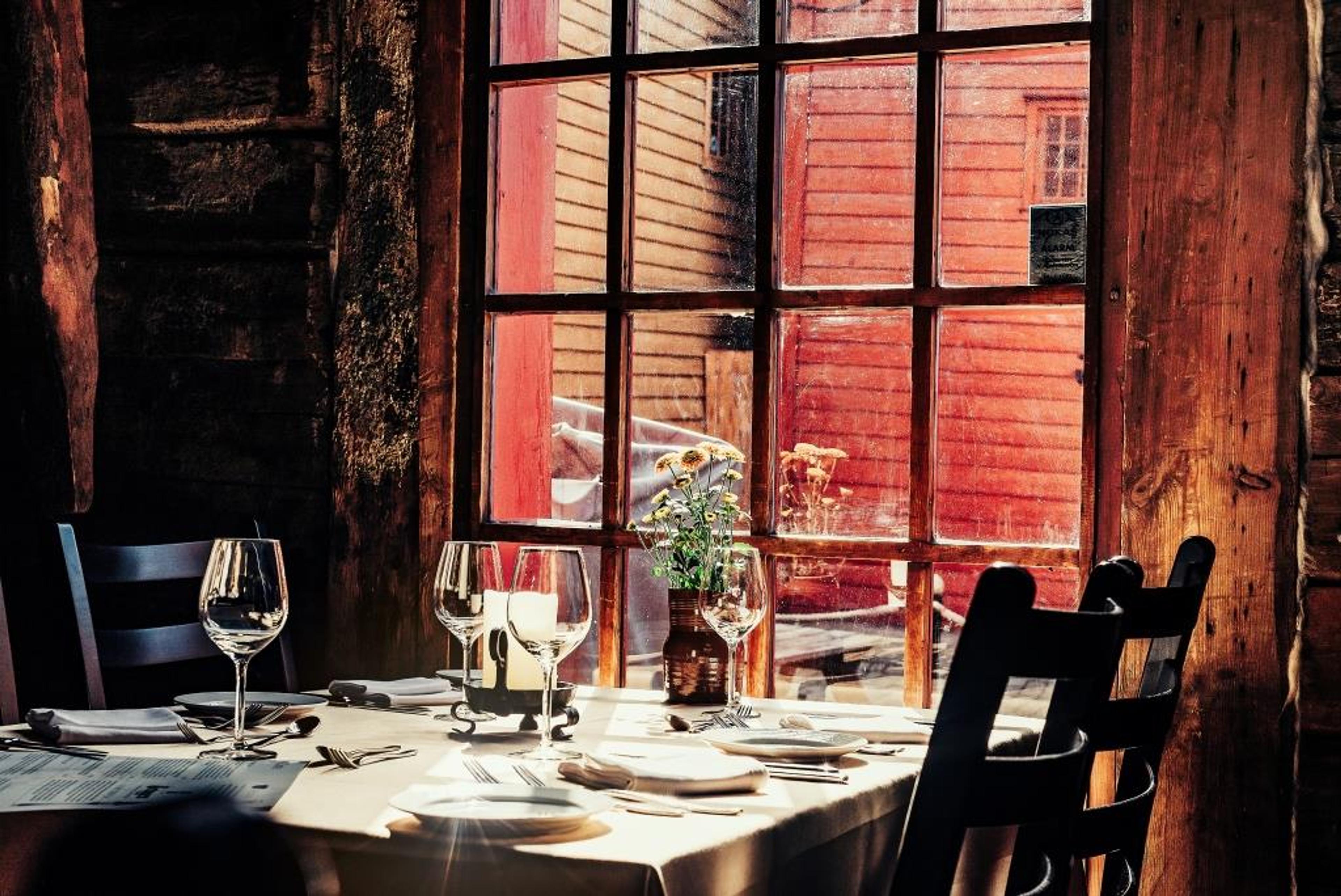 Bryggen Tracteursted_dehistoriske_bilde_reiseguiden_6