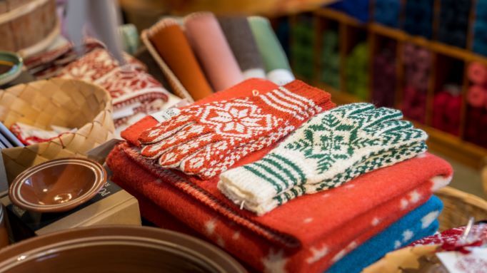 Selbu mitten in different colors in the museum store