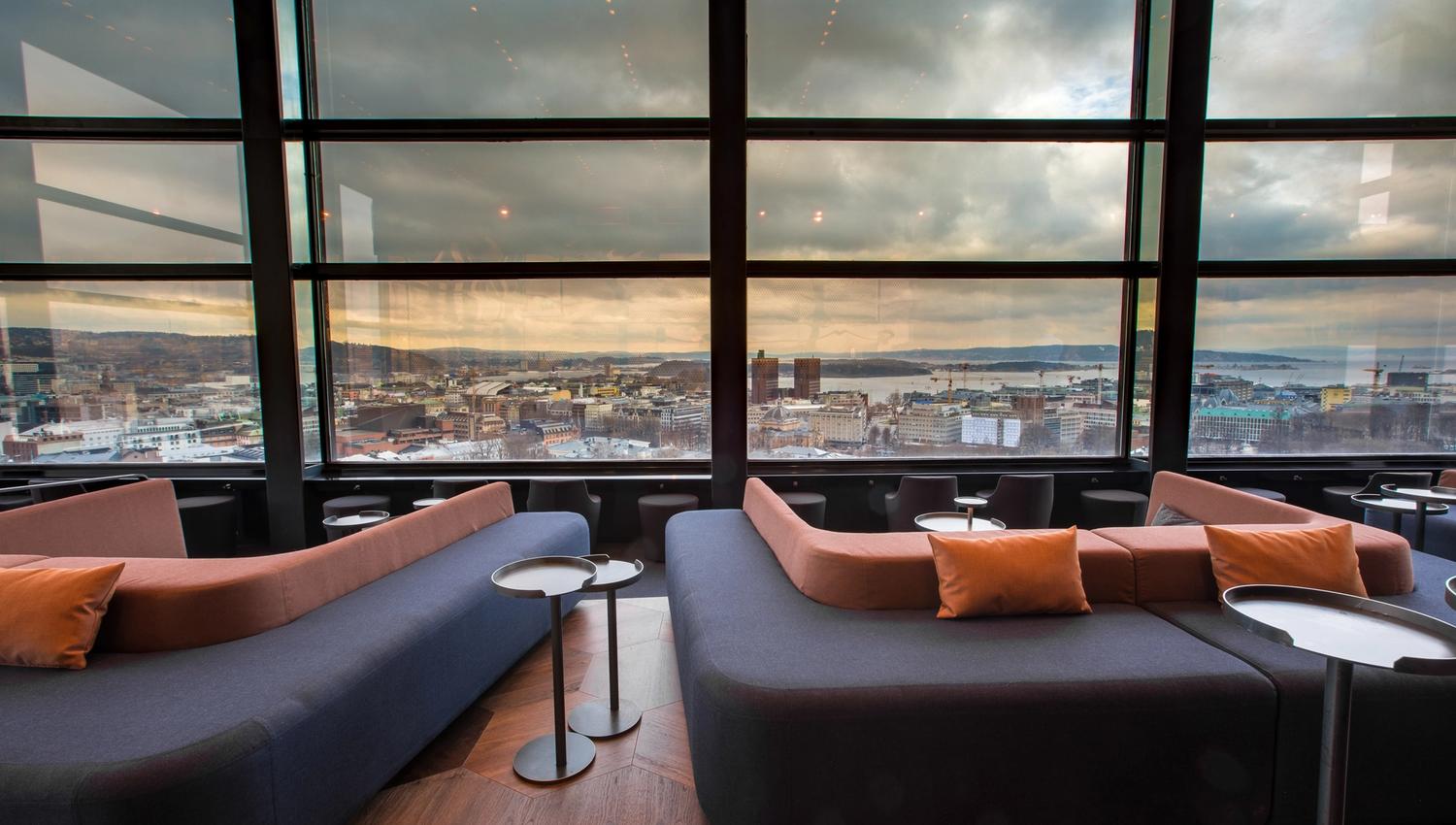 Summit Bar