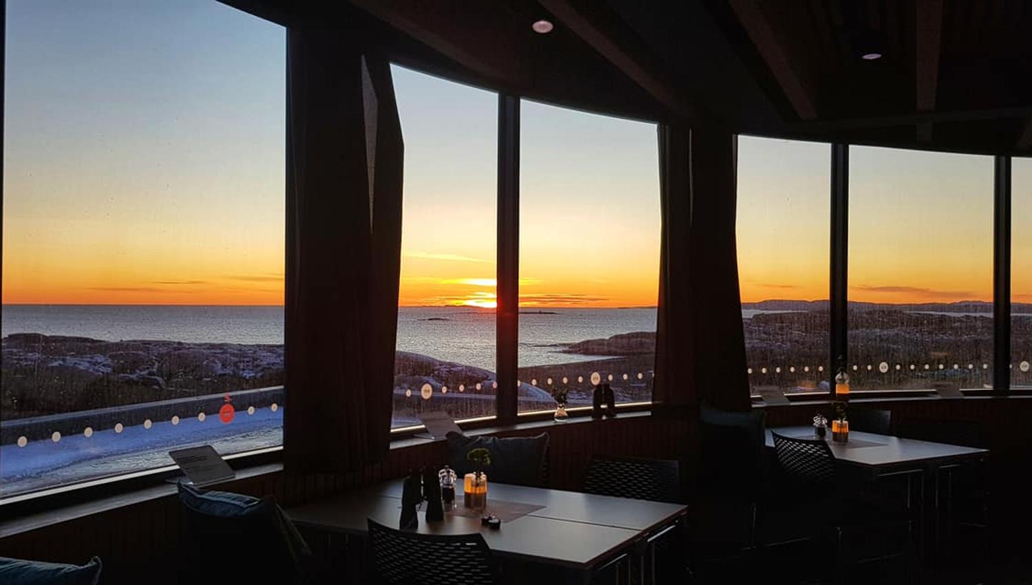 Utsikt over havet fra restauranten