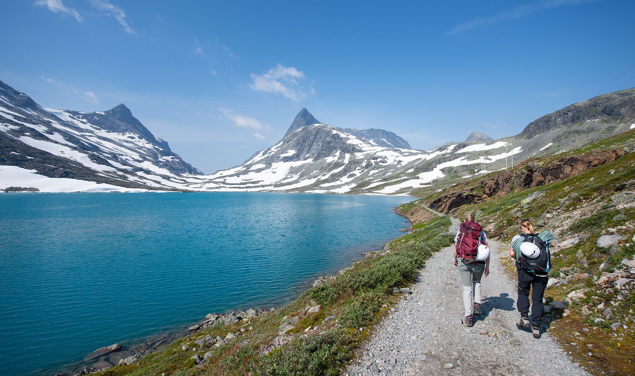 Vandrere i Jotunheimen