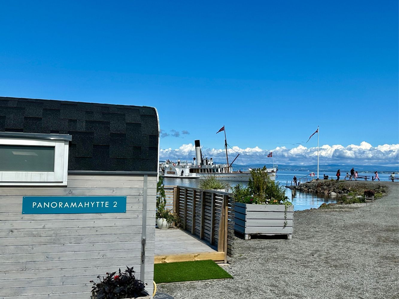 Panoramahytter i Evjua Strandpark, tett på vannkanten