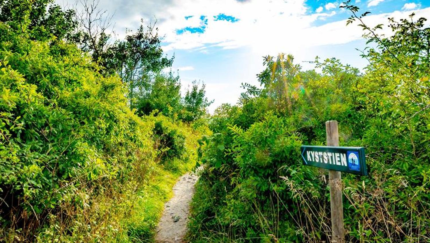 Coastal trail sign