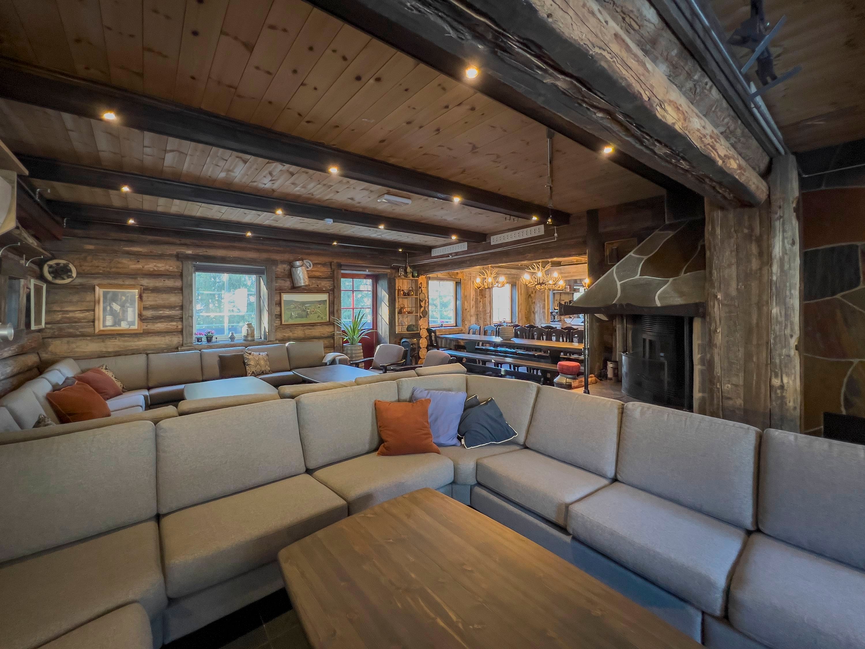 Living room with sofa and table.