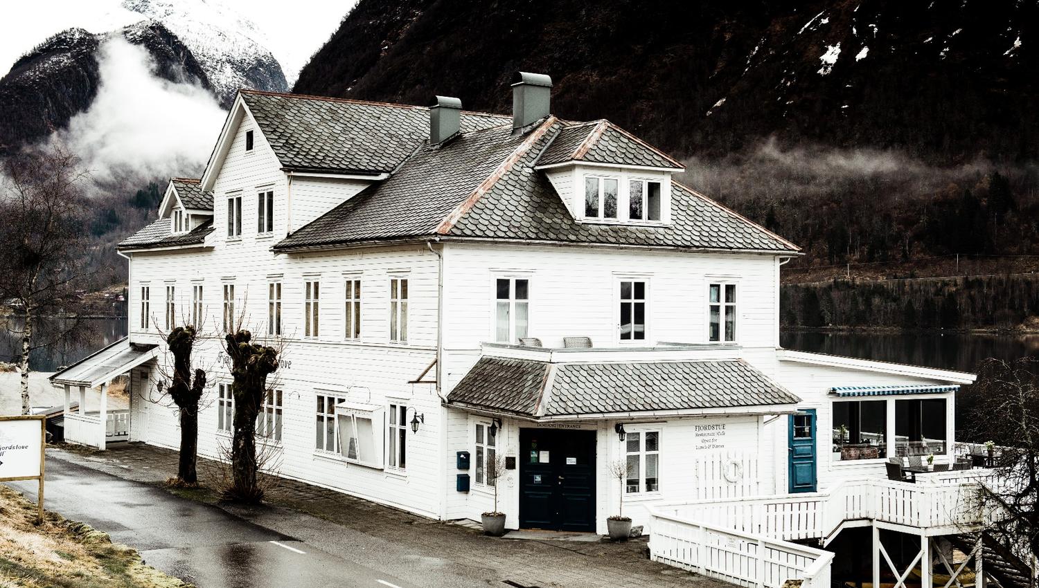 Fjærland Fjordstove Hotell