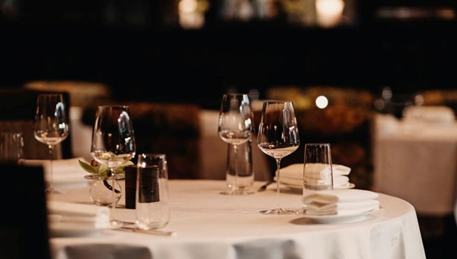 Dekket bord på Bristol Grill