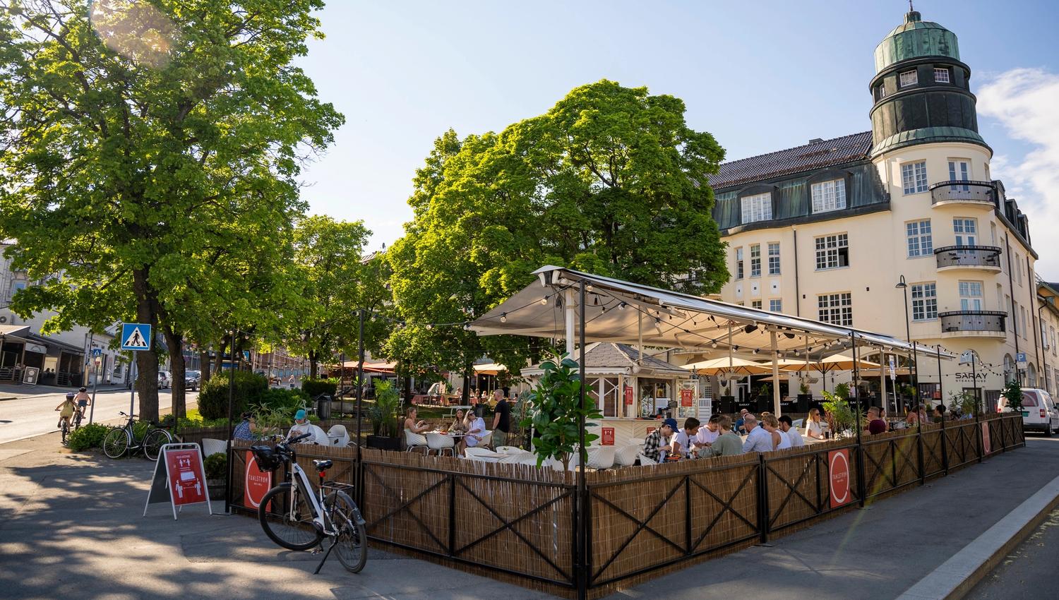 Uterestaurant i Gjøvik sentrum. Fahlstrøm bar & Grill