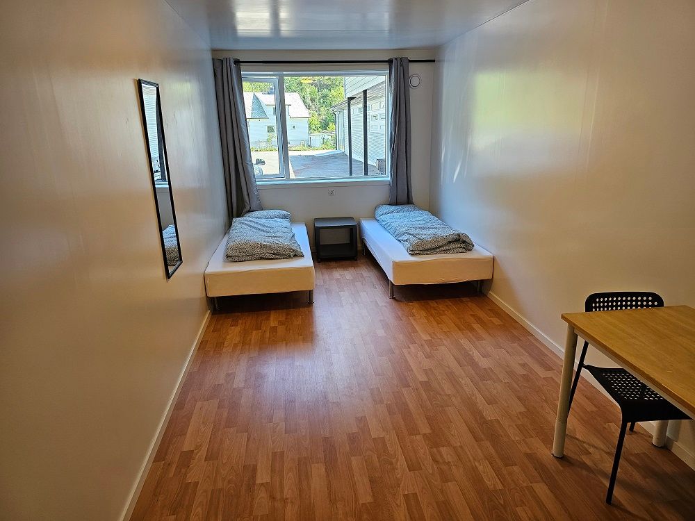 Brufjell Hostel & Parking 2