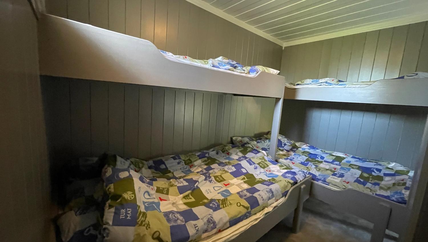 soverom med to køyesenger