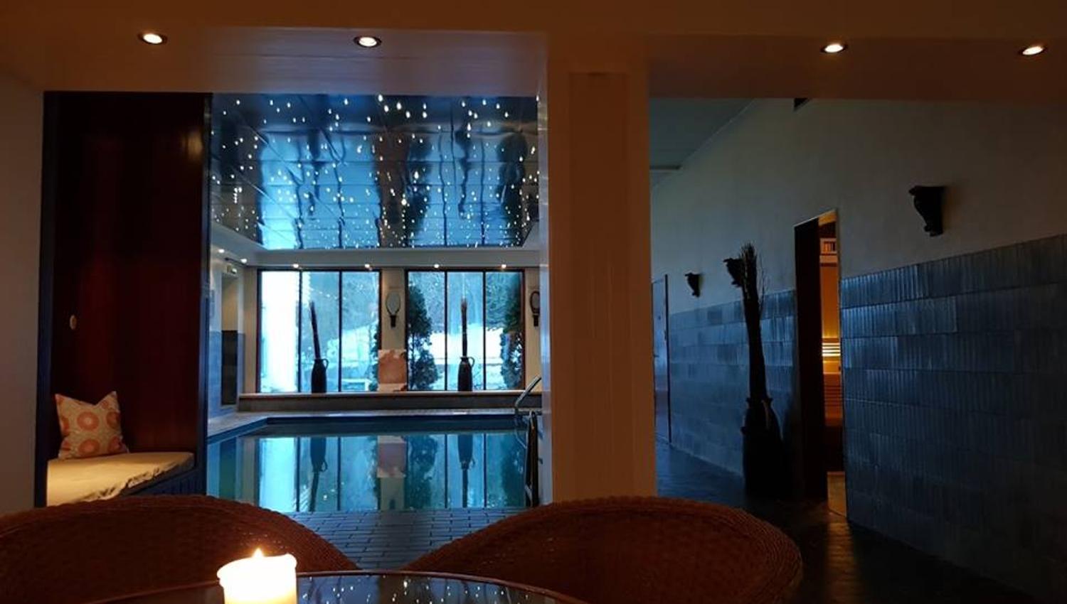 Sanner Hotell på Hadeland. Bassenget