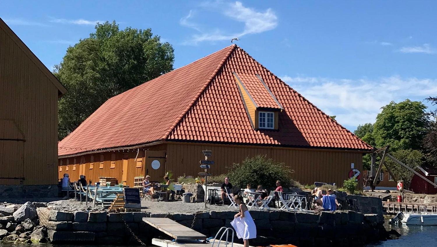 Brygge ved Fredriksvern Verft