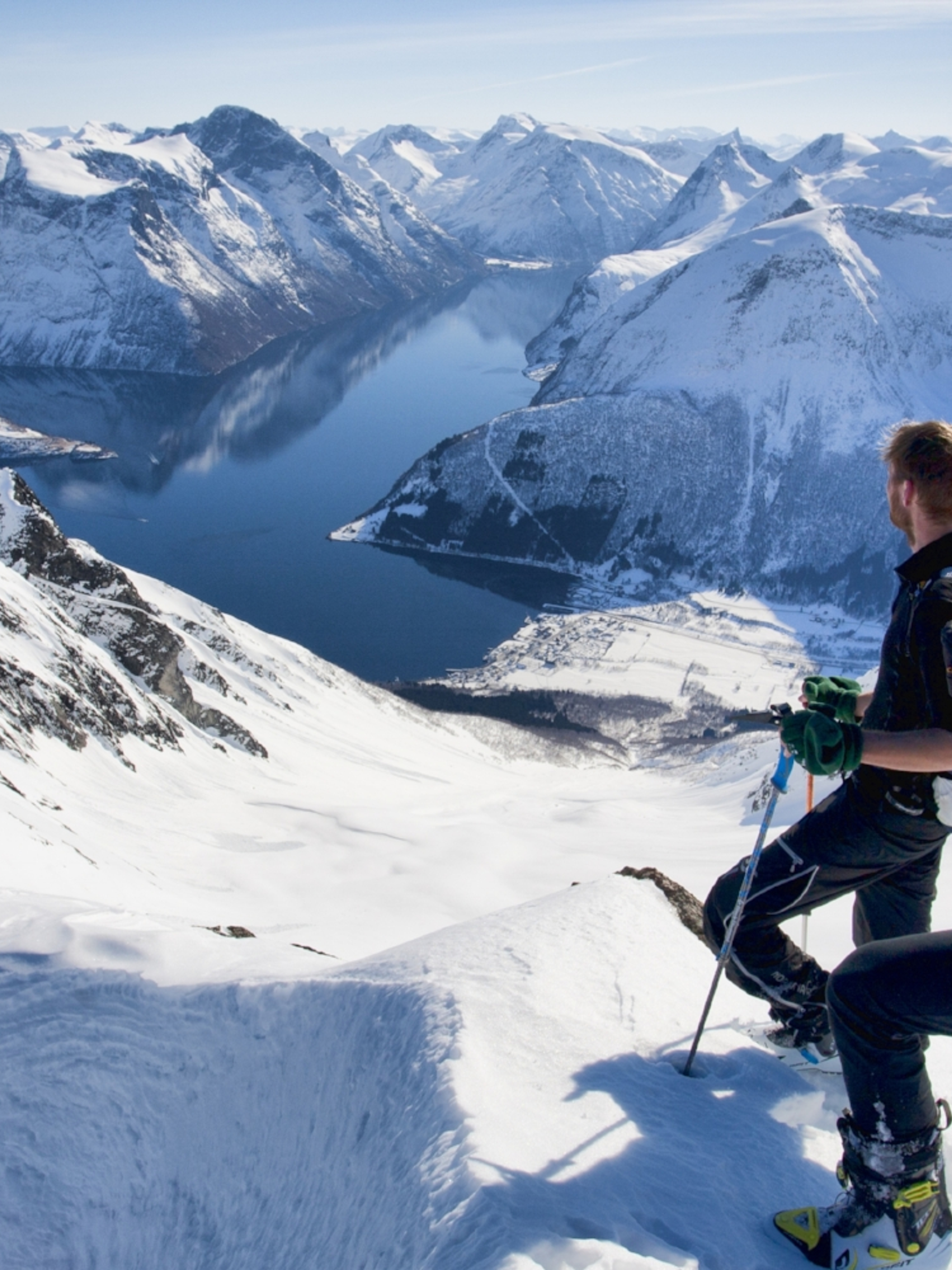 Skiing in Fjord Norway
