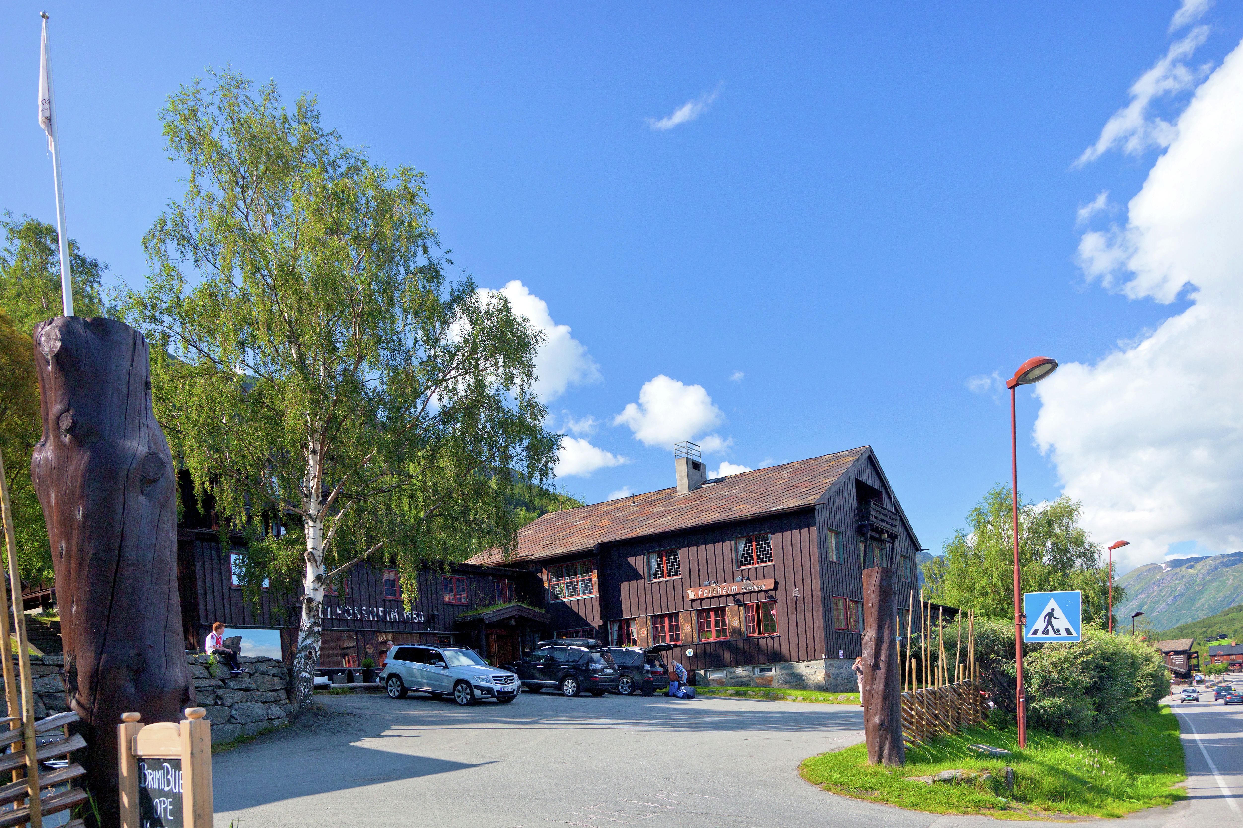 Fossheim Hotel in Lom