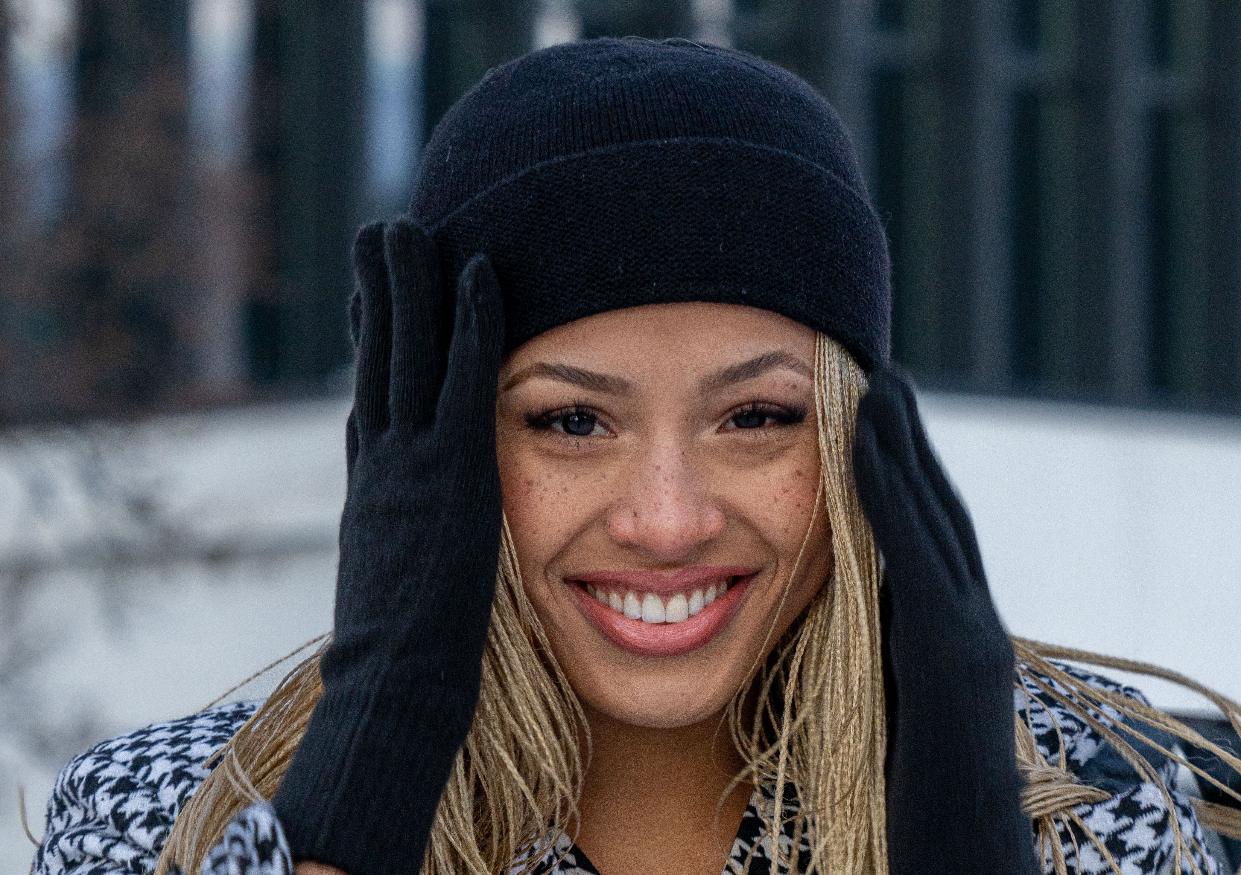 Portrait of artist Ida Tolou in Tromsø