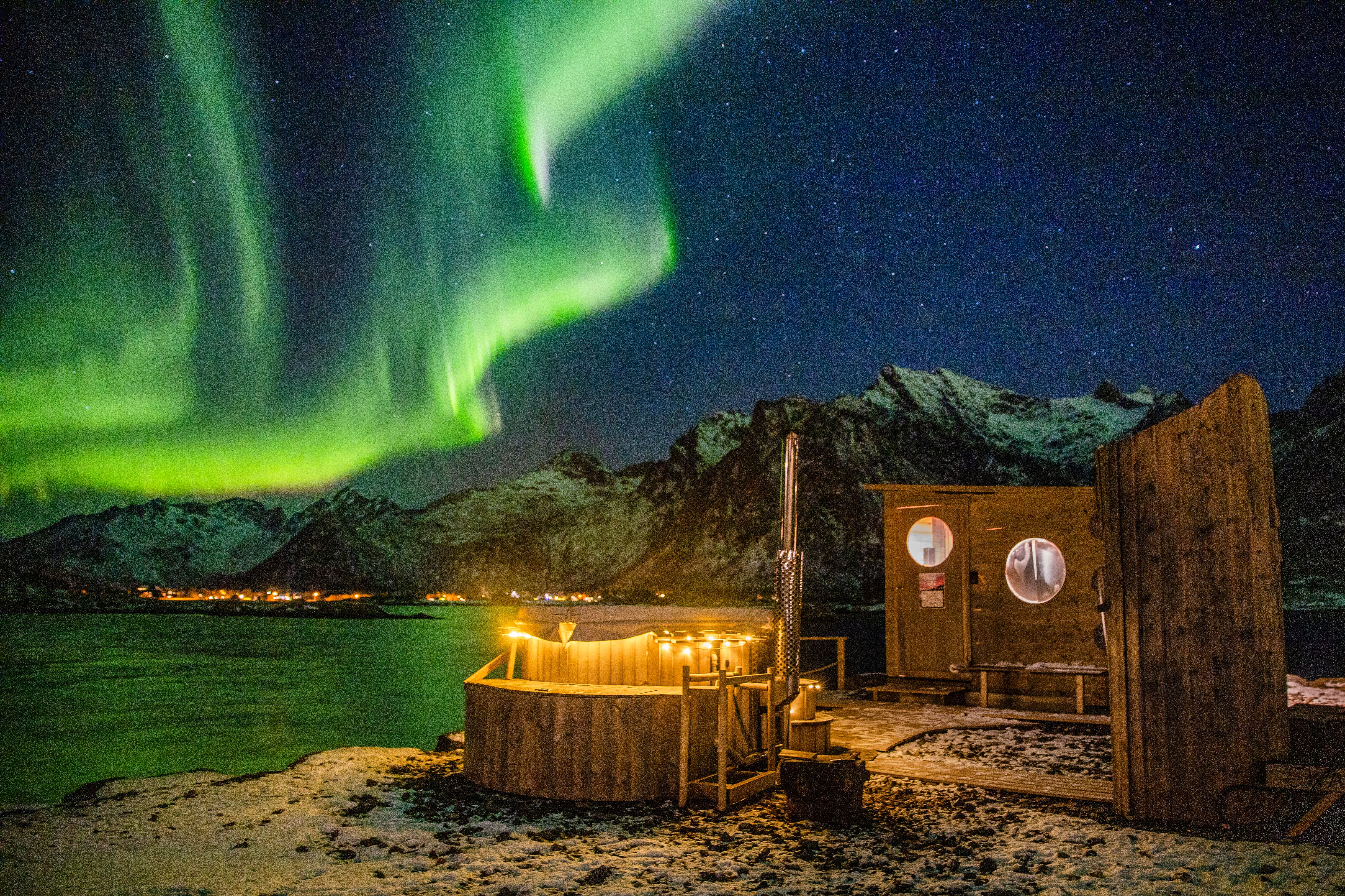 Skårungen sauna under nordlyset i Lofoten