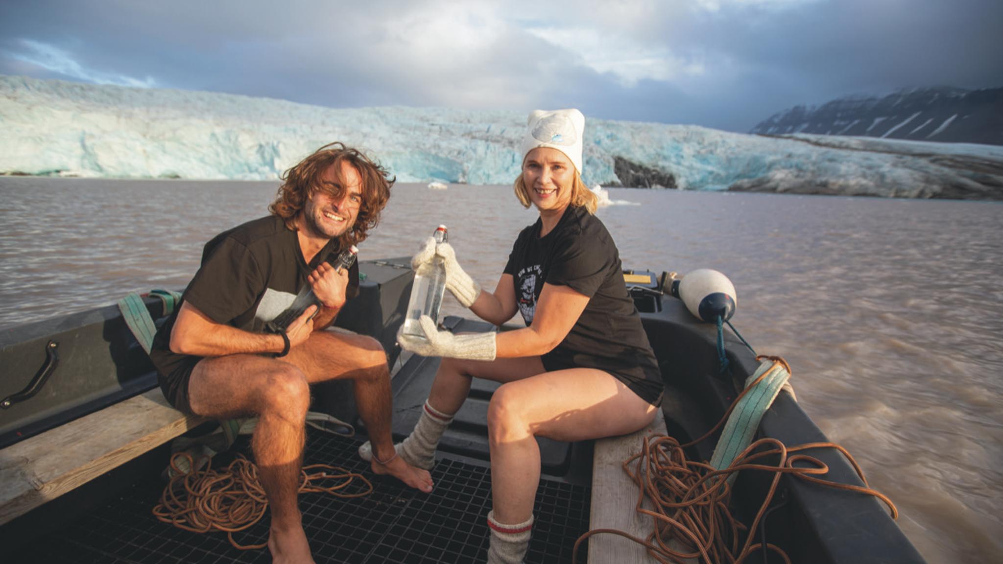Ice bathing at Svalbard