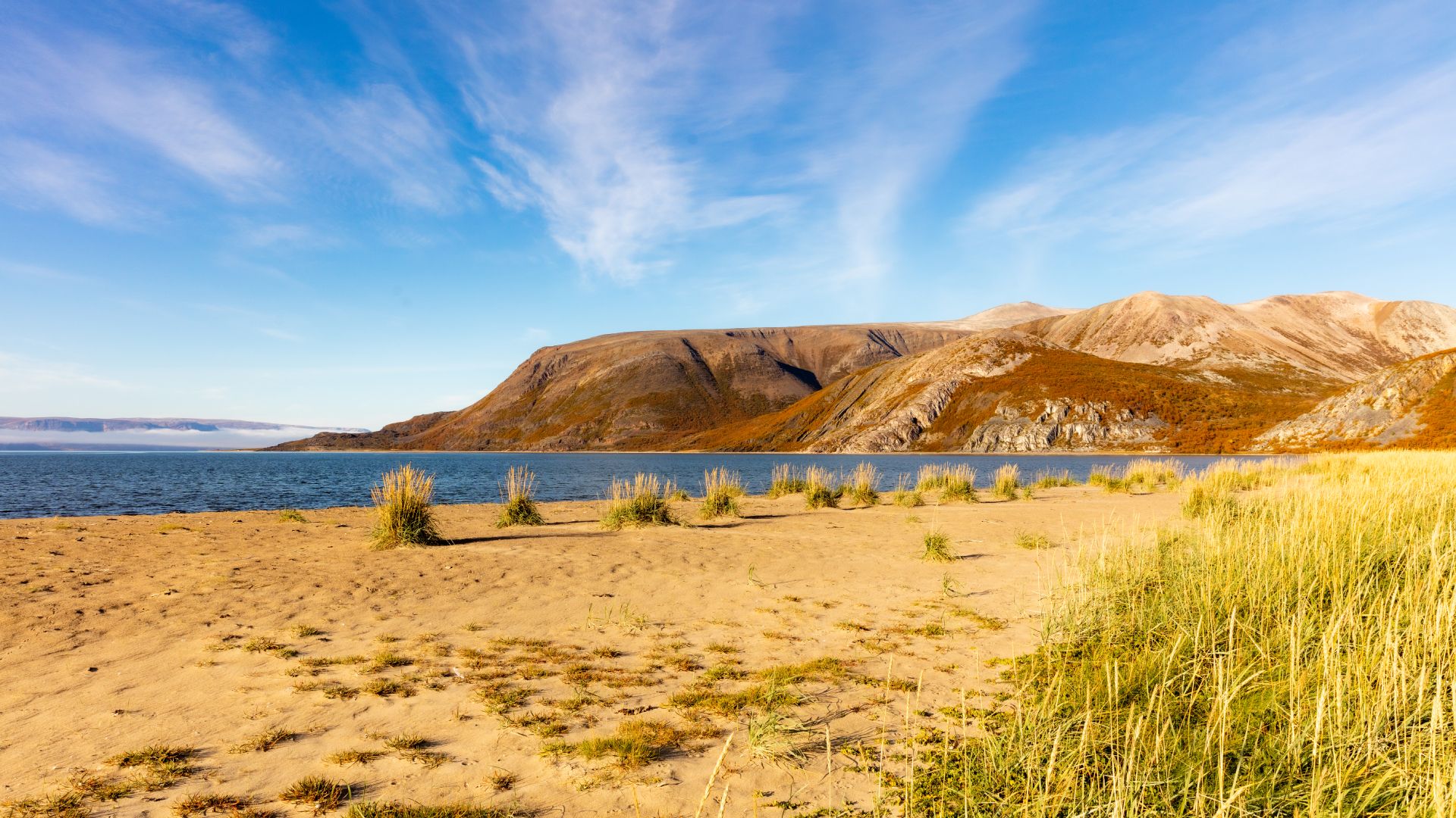 Sandy beach at Skallelv in South-Varanger, Finnmark