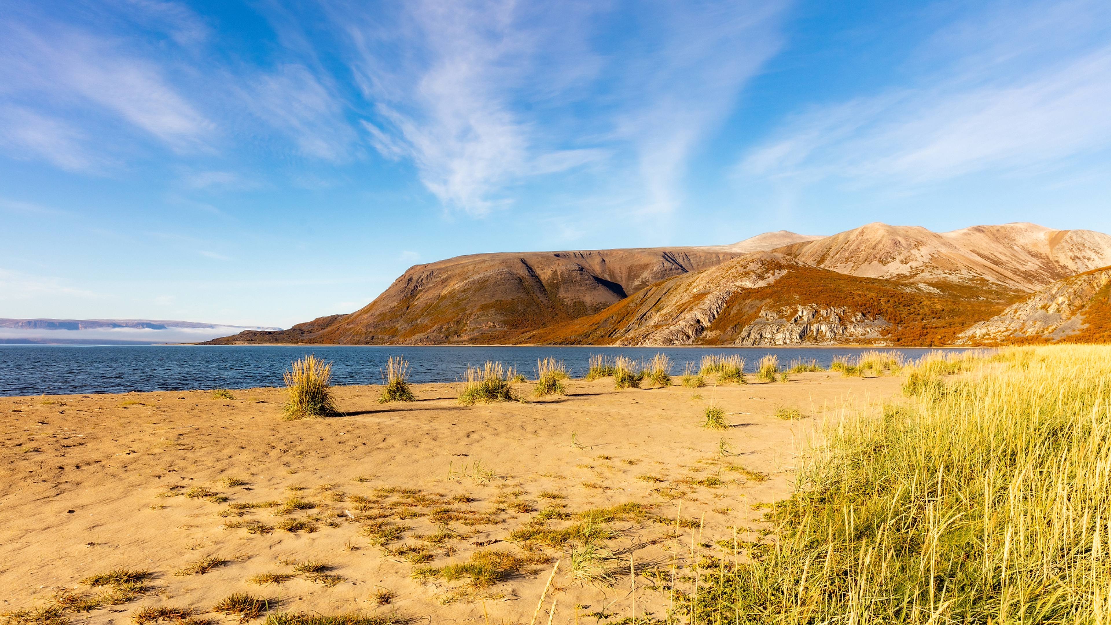 Sandy beach at Skallelv in South-Varanger, Finnmark
