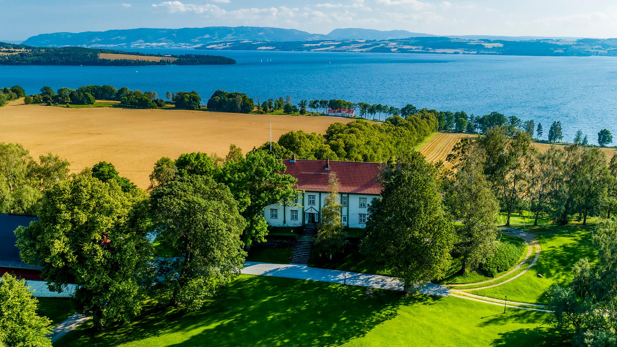 Summer at the farm Hoel Gård on the Nes peninsula, right by lake Mjøsa in Ringsaker, Eastern Norway