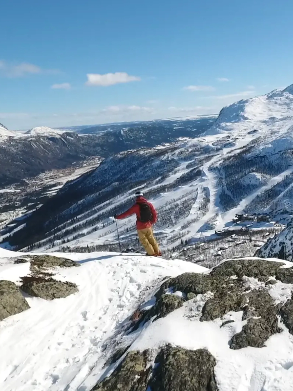 Alpin skidåkning i Hemsedal i regionen Østlandet (östra Norge)