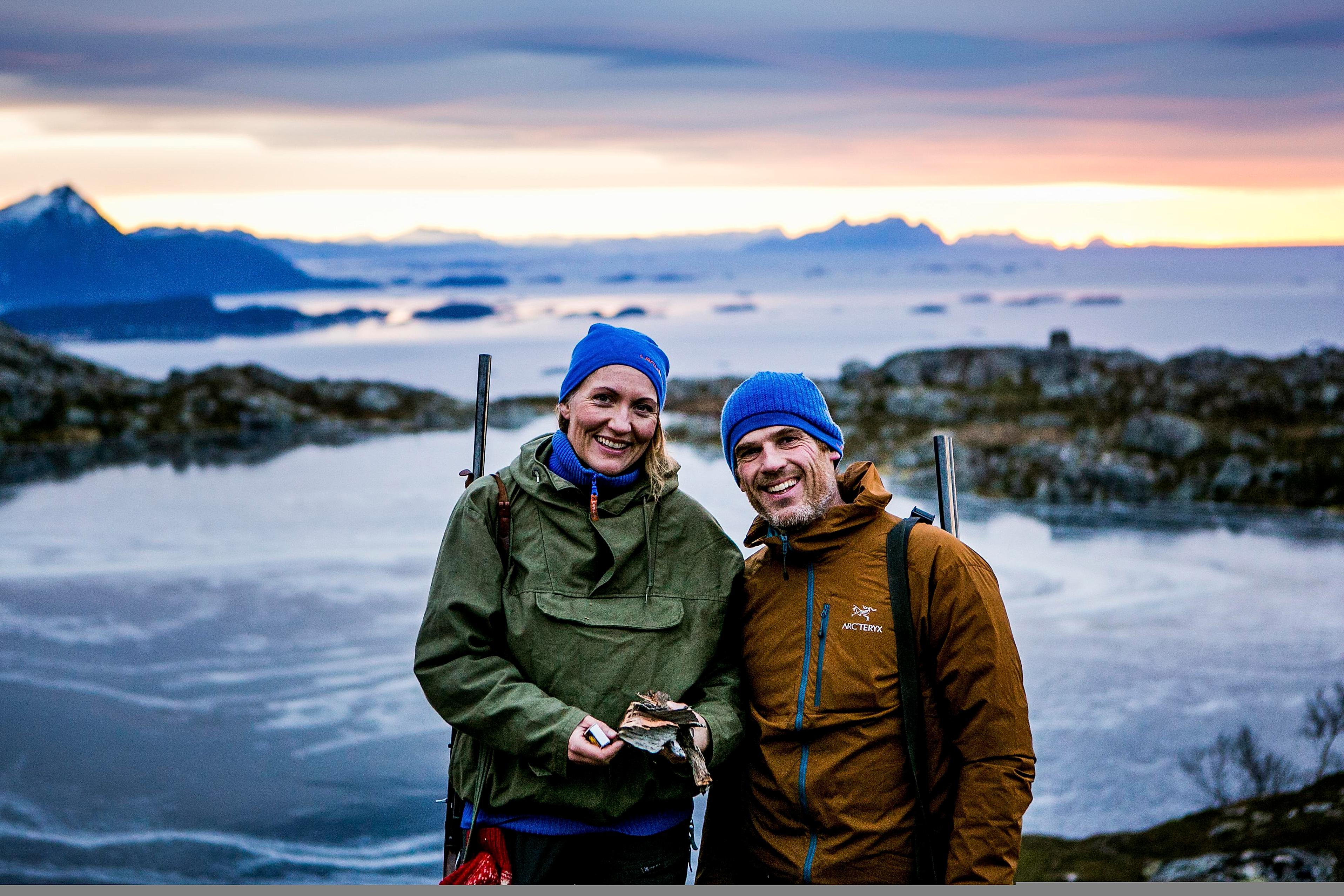 Et par på rypejakt i Steigen i Nordland, Nord-Norge