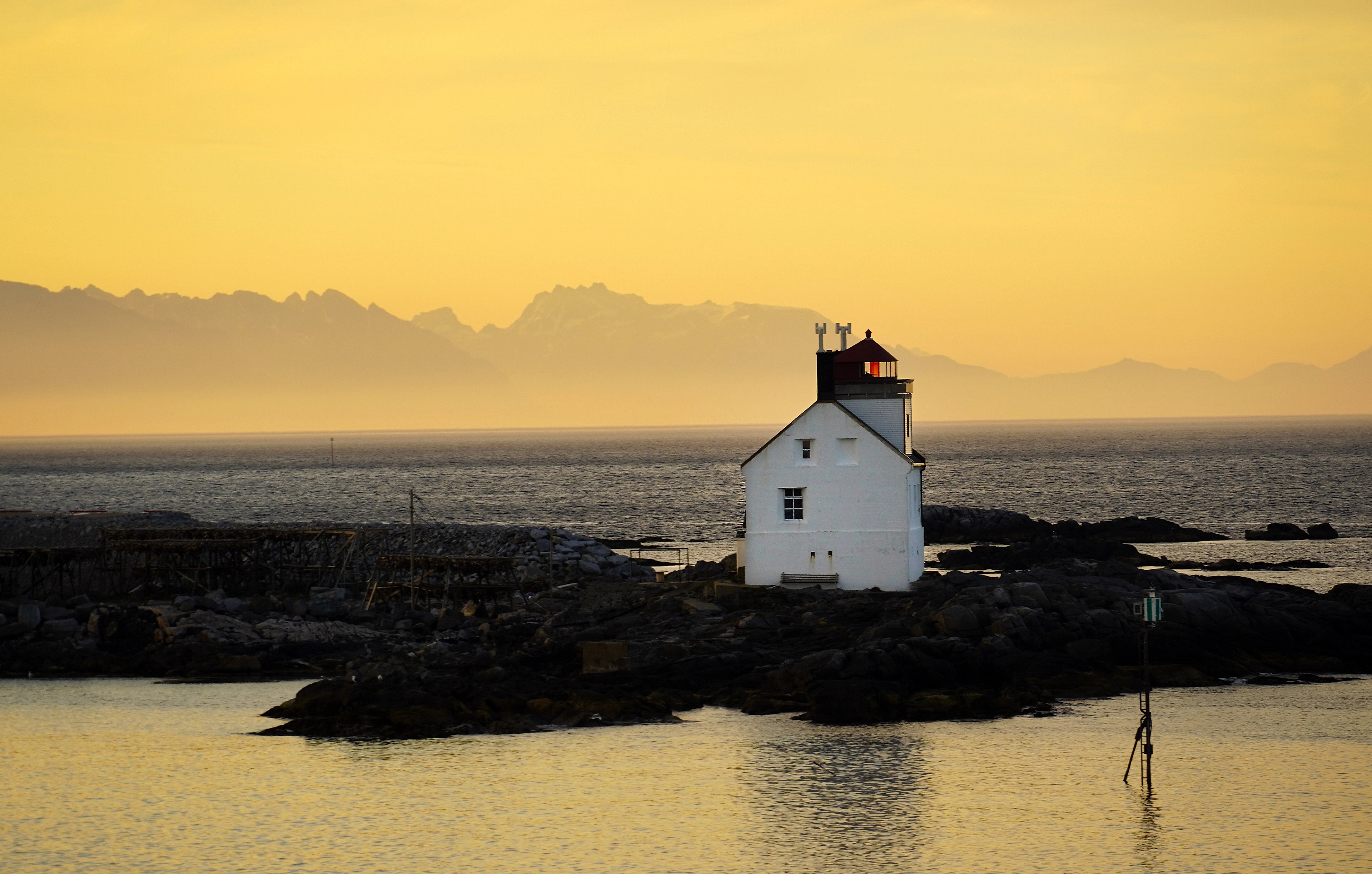 Værøy fyr i Lofoten, Nord-Norge