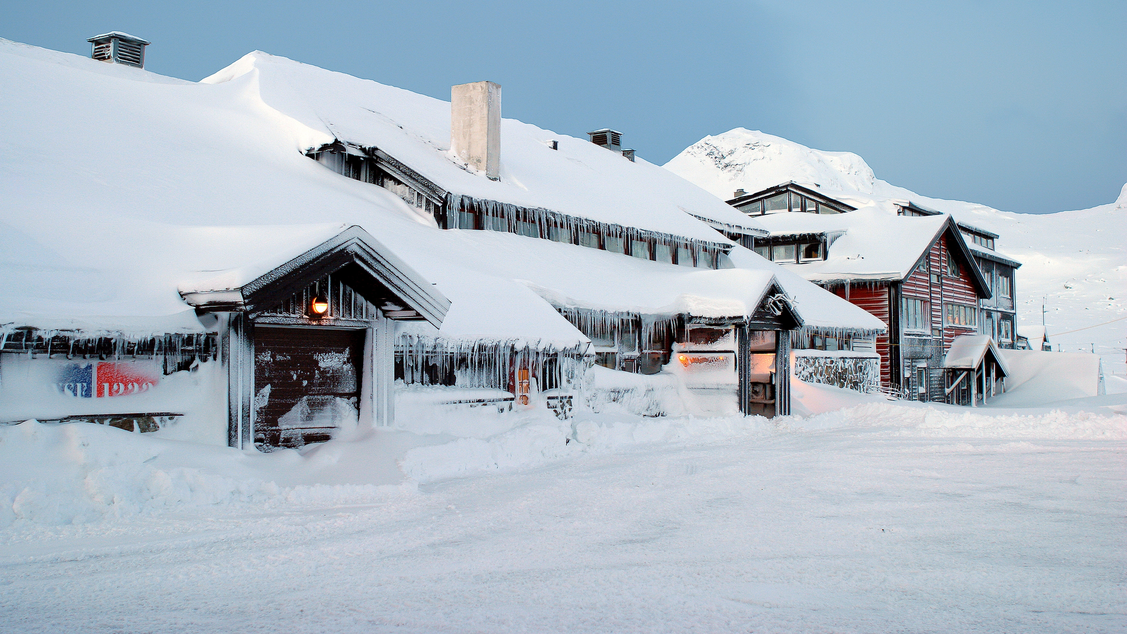 View of a snow-covered Finse 1222 hotel, Fjord Norway