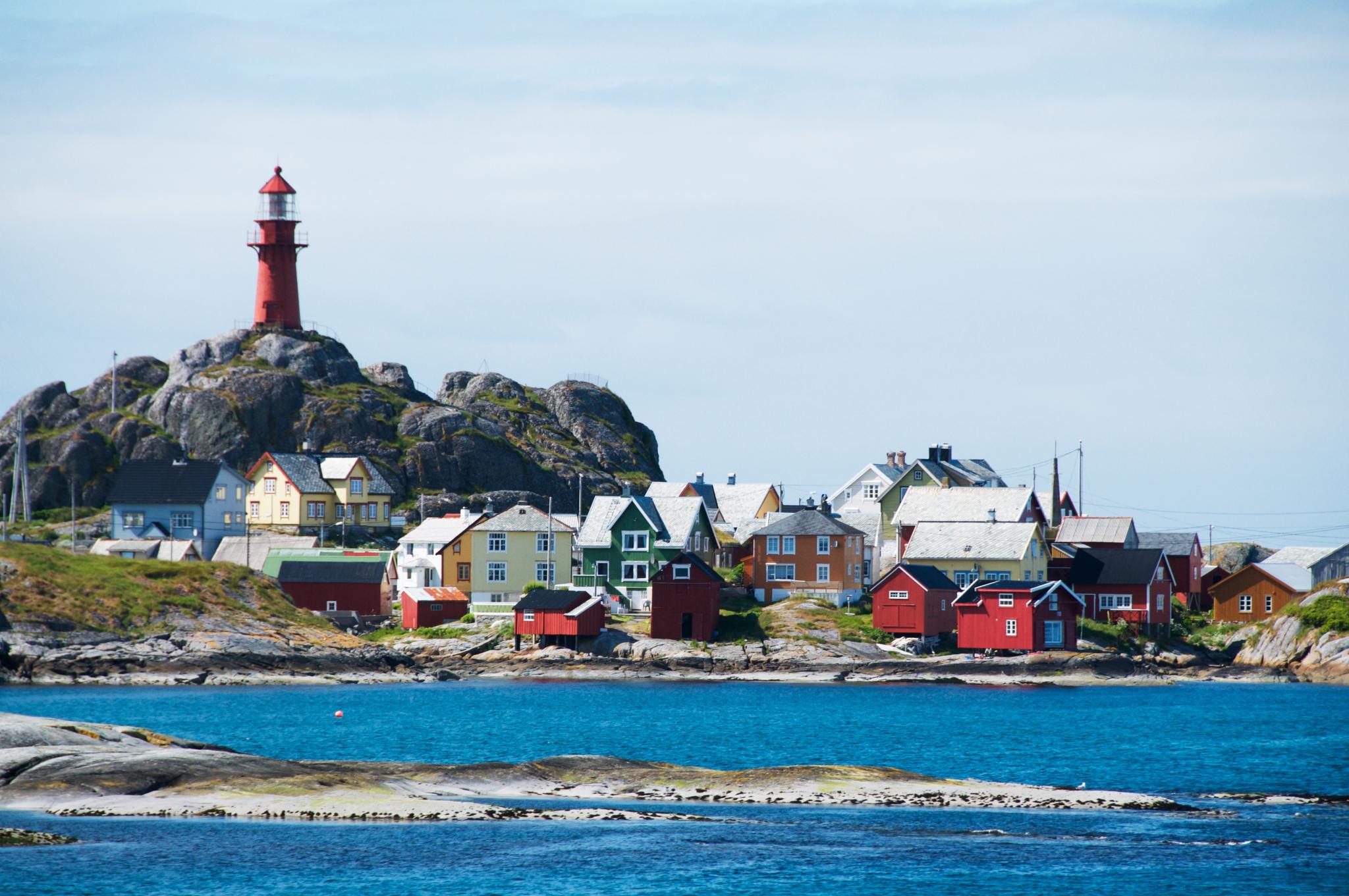 Ona with Ona Lighthouse, Møre og Romsdal