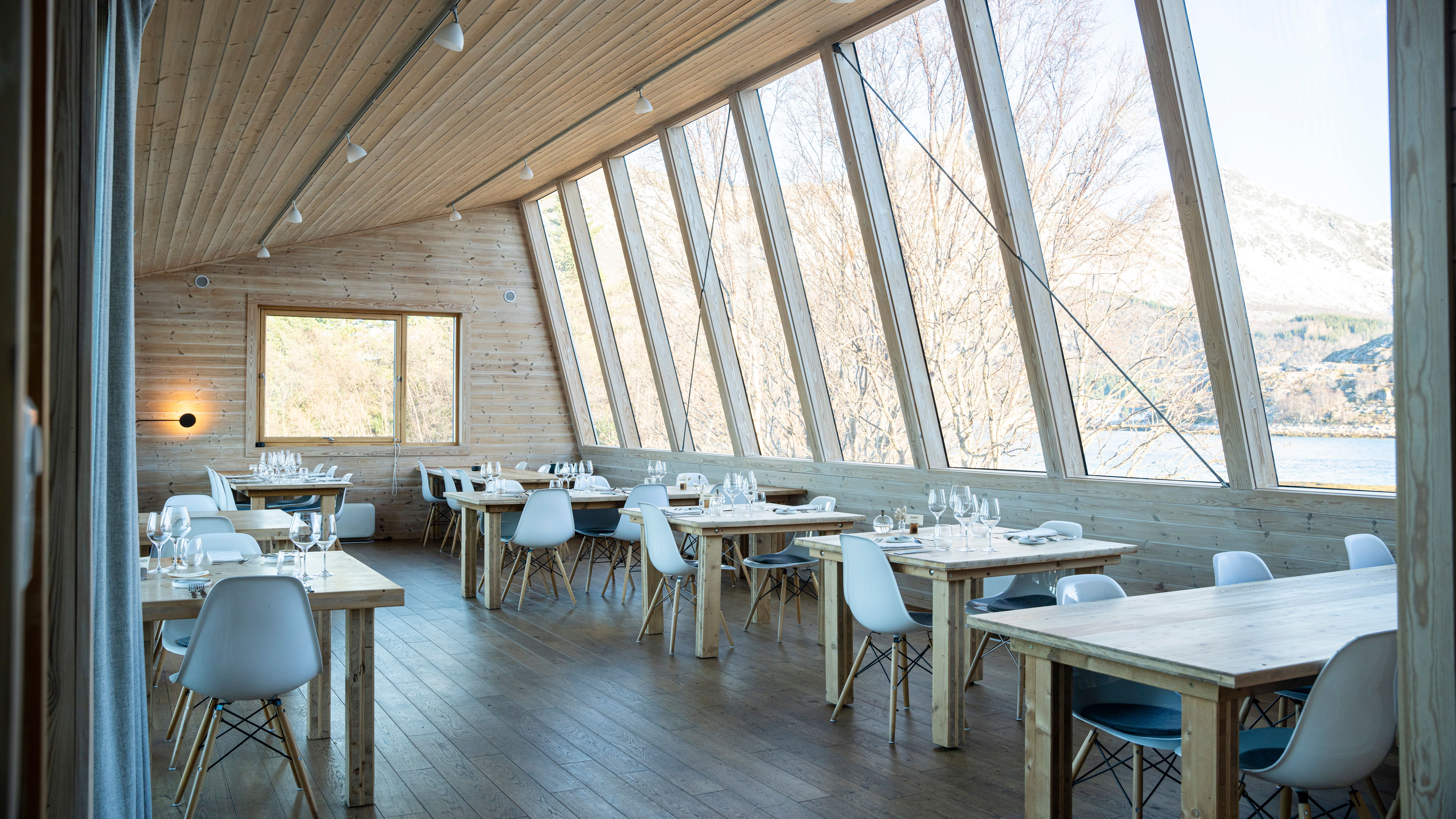 Restaurant at Manshausen.