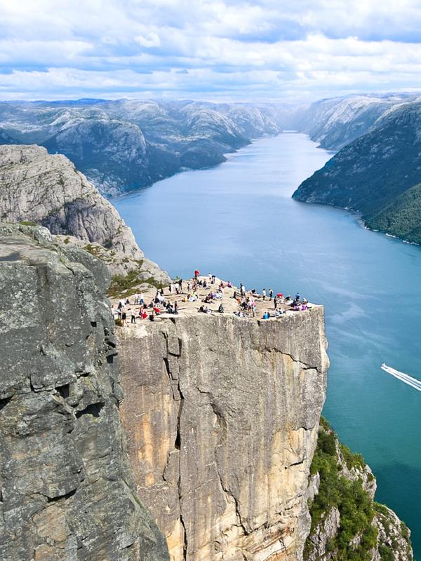 Plan your trip to Stavanger: Lysefjorden and The Pulpit Rock in Ryfylke, Fjord Norway