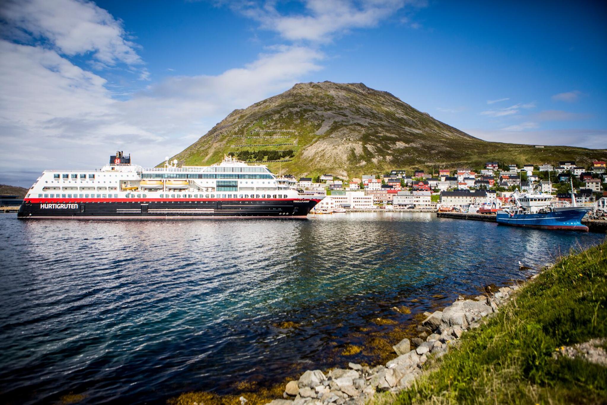 Hurtigruten located in port Honningsvåg