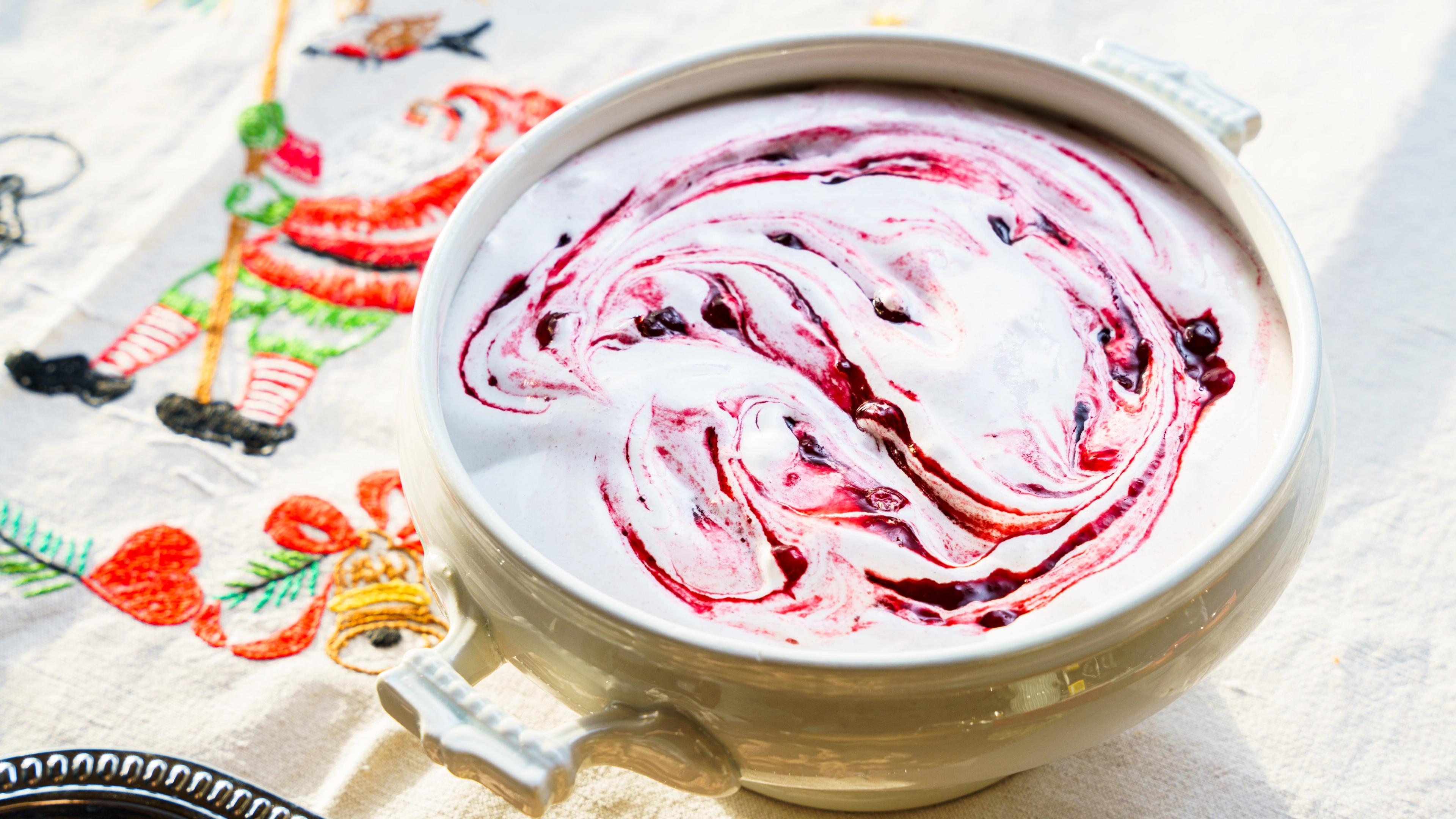 A bowl of pink Trollkrem