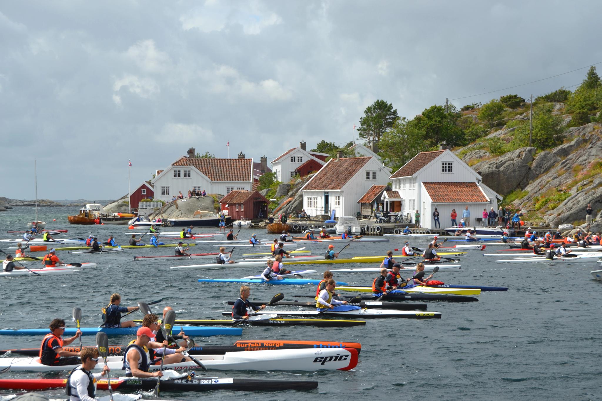 Blindleialøpet paddling race in Lillesand in Southern Norway