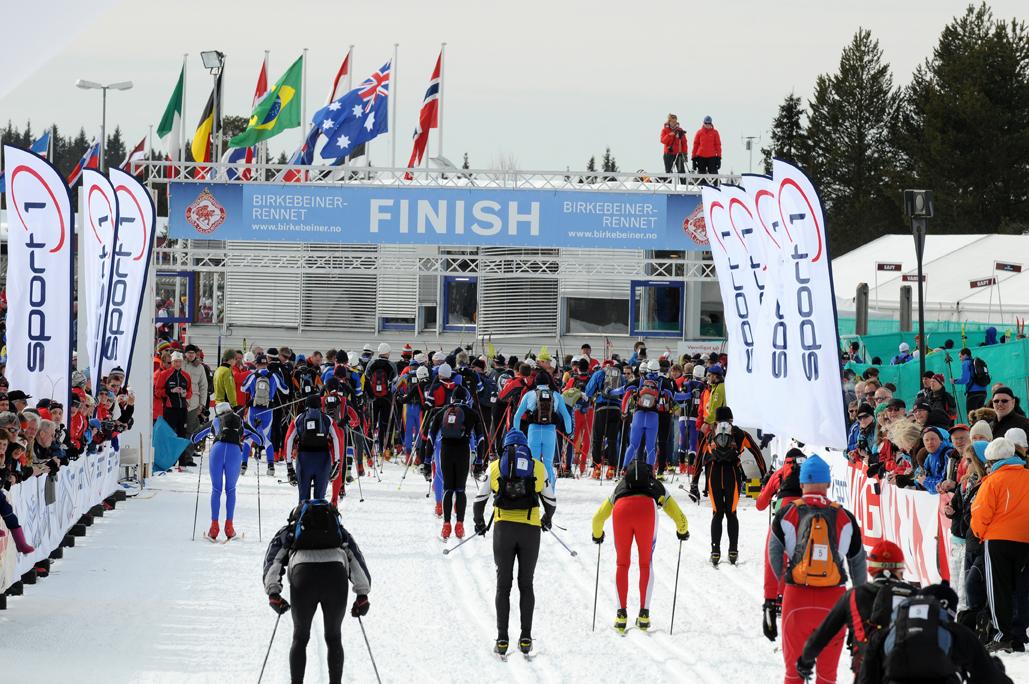 people going over the finish line at Birkebeinerrennet in Lillehammer