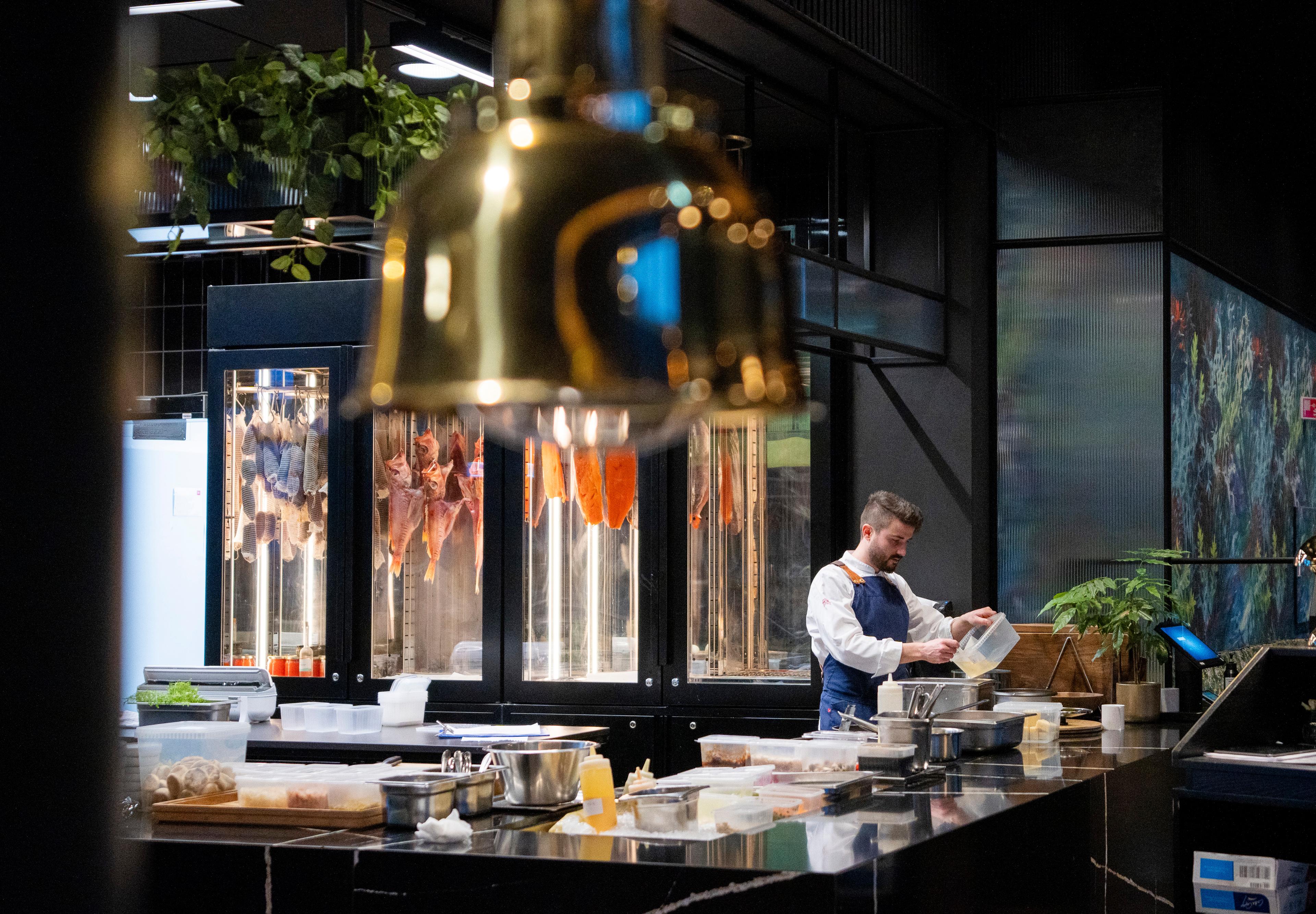 Restaurant at Thon Hotel Svolvær.