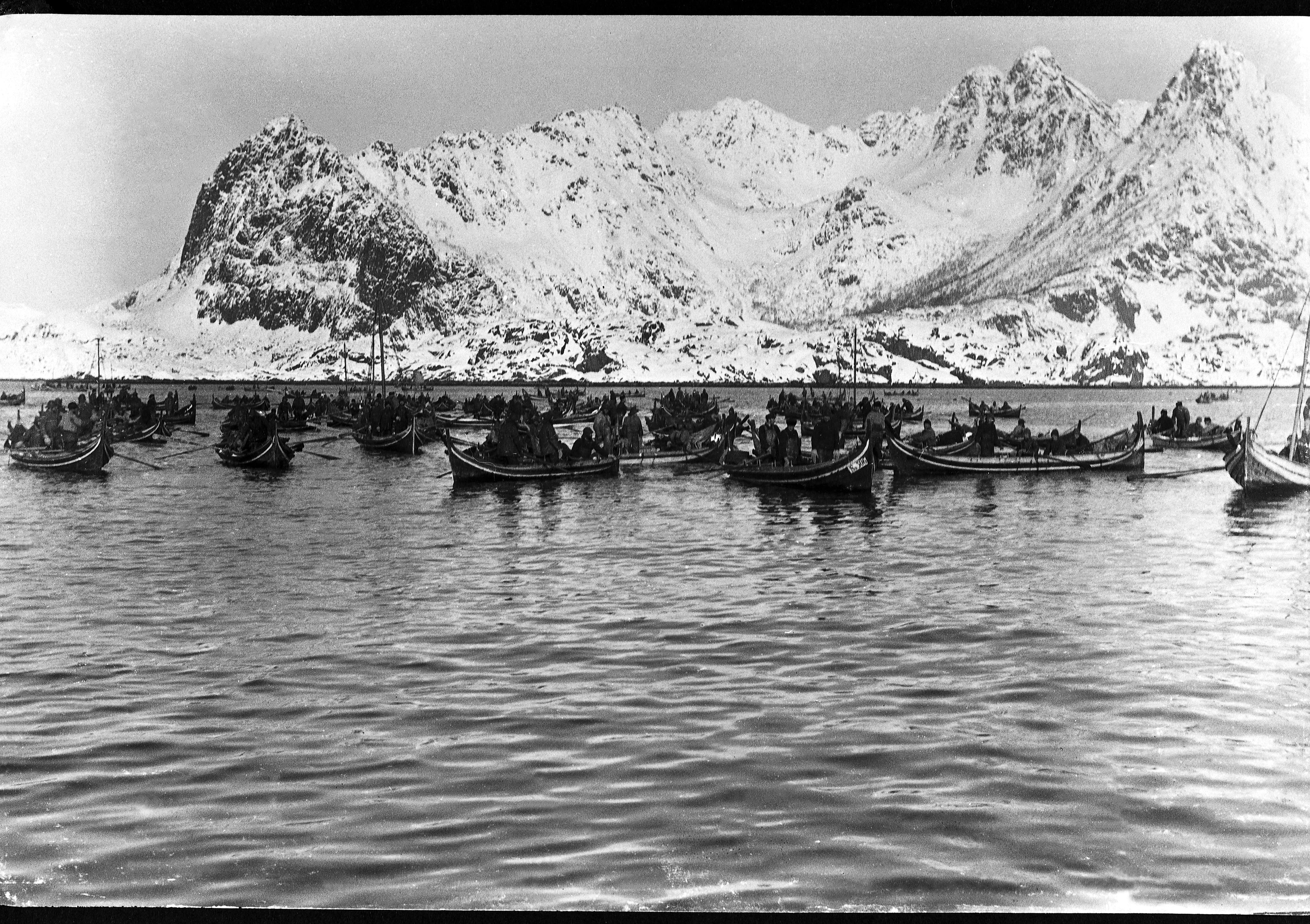 Black and white image of fishing boats in Lofoten in Northern Norway around year 1900