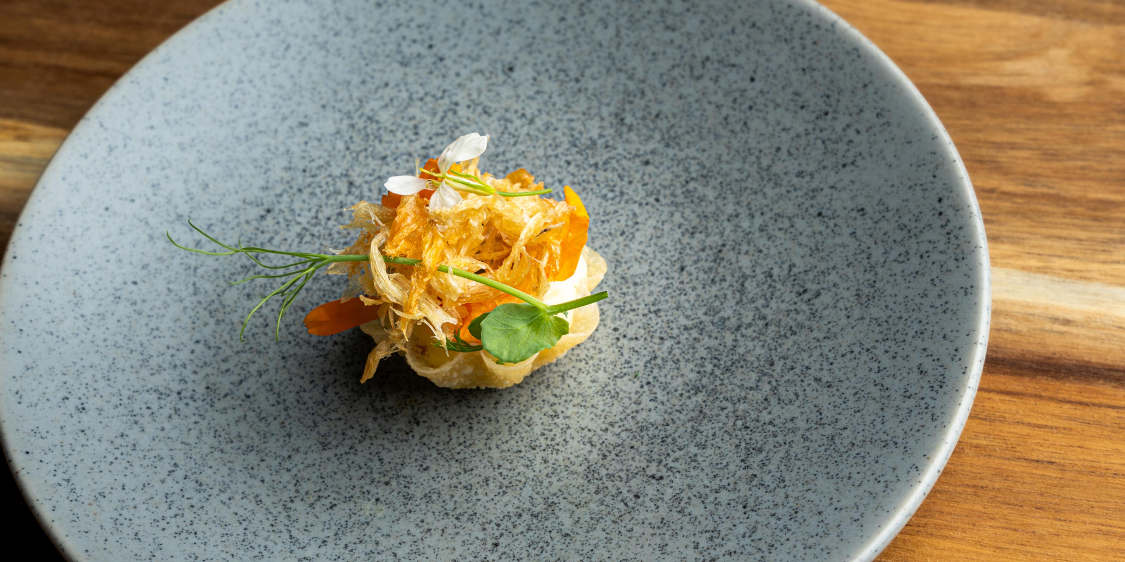 Mini tarts with stockfish and creamy pureed potatoes made by Tom Victor Gausdal