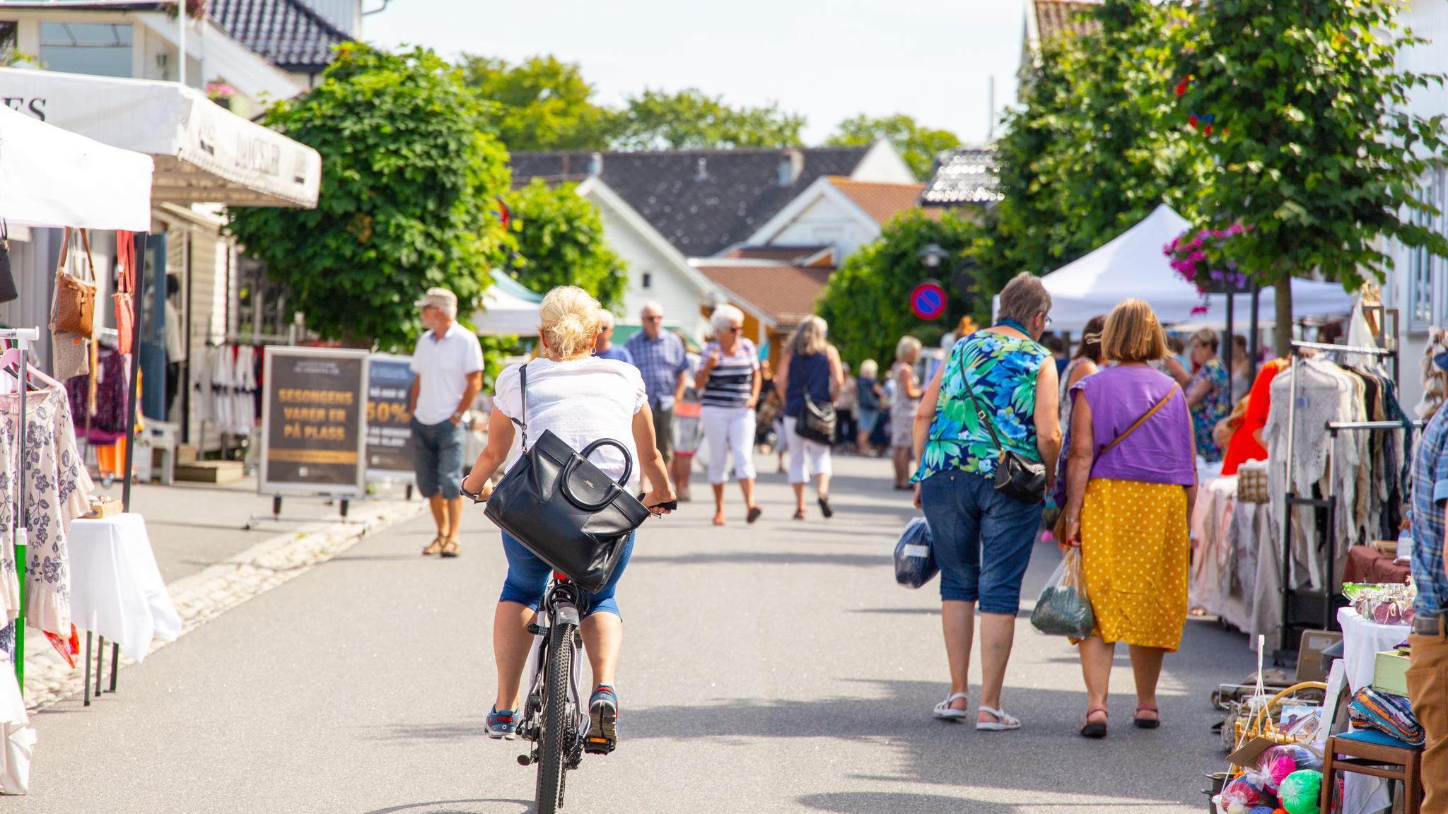 Sommar i Stavern centrum