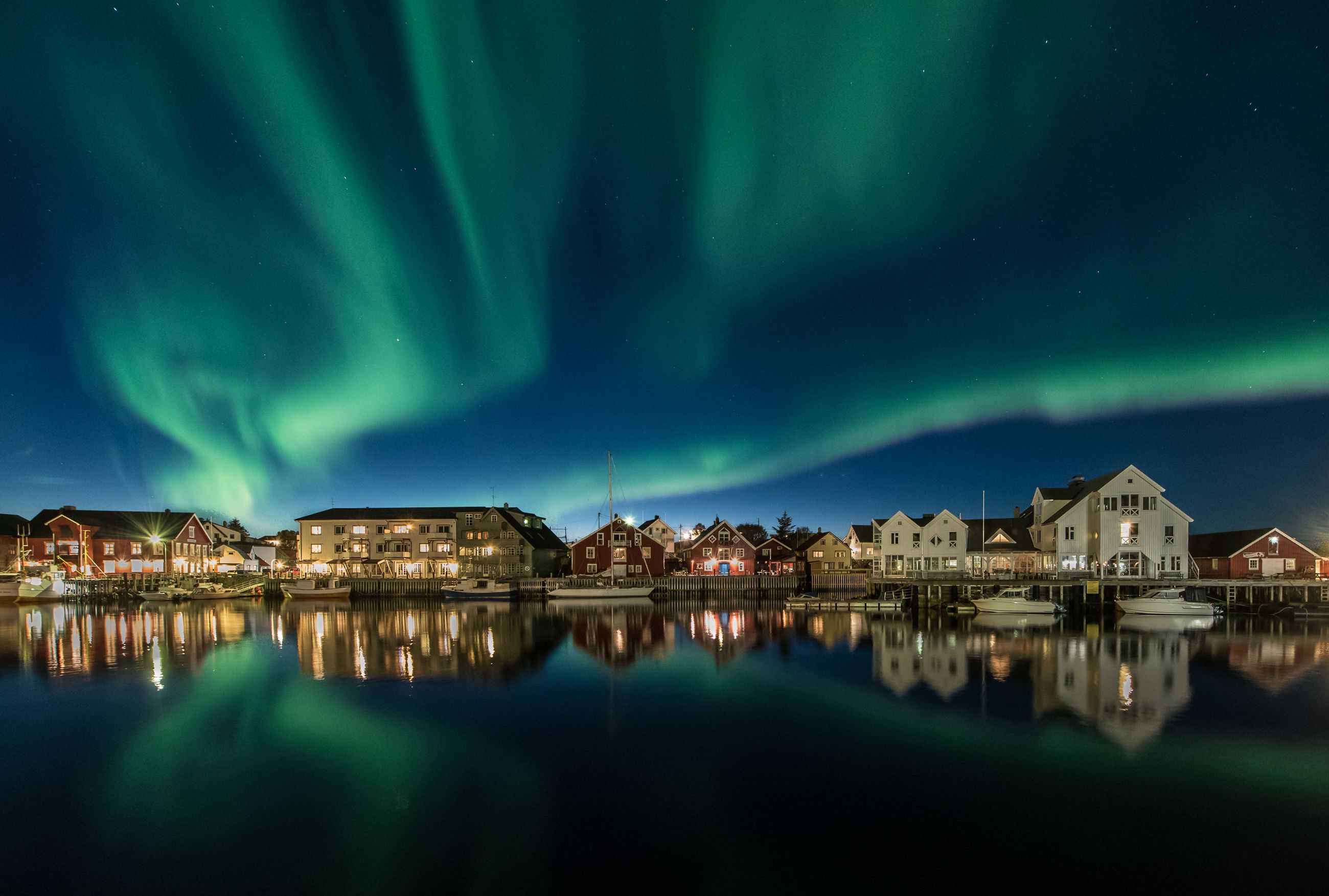 Henningsvær, Lofoten, with the northern lights.
