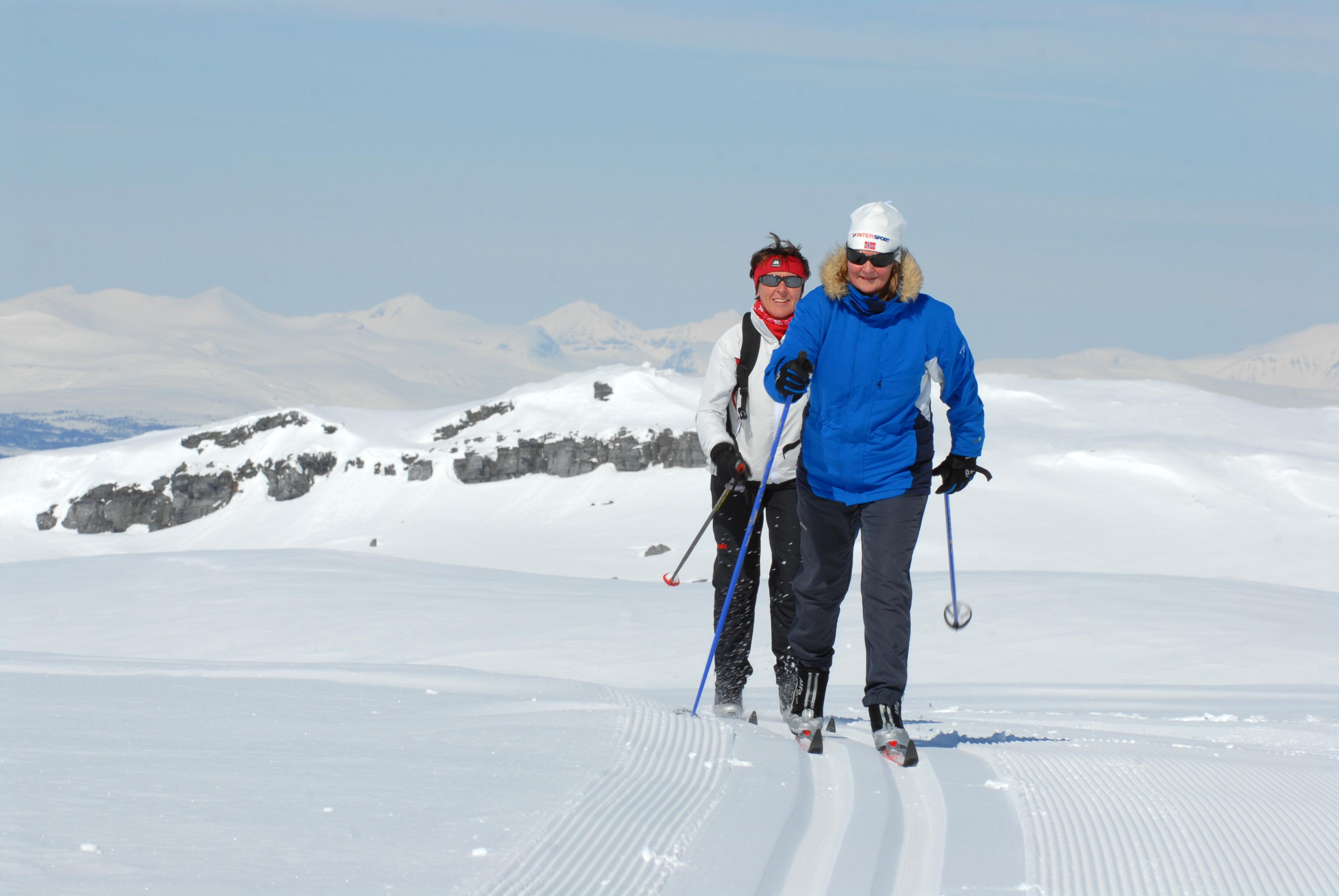 Women skiing at Skeikampen in Eastern Norway